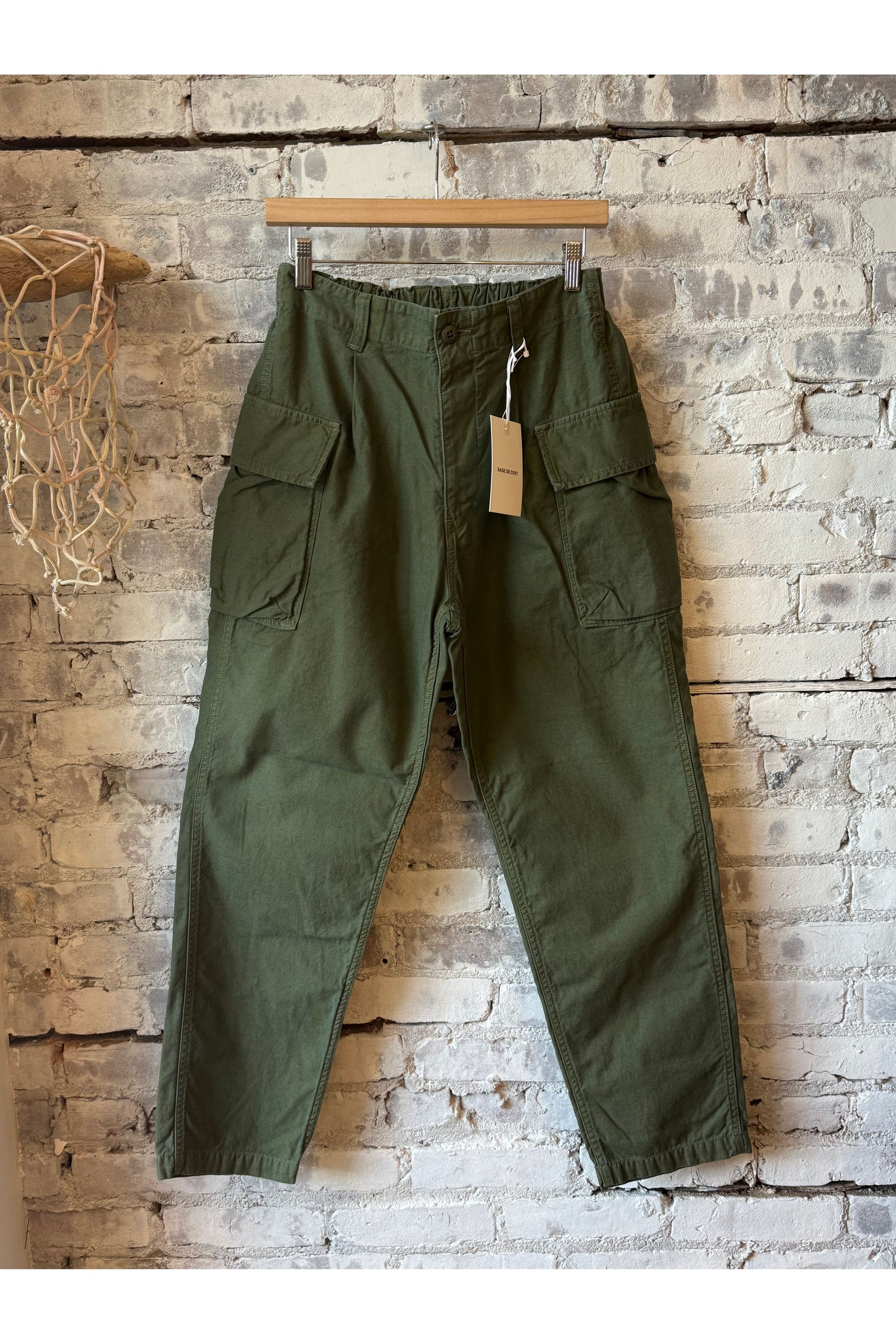 CO/LI Back Satin Pegtop Single Pleat Cargo Pants - Olive - DUNE + SALT