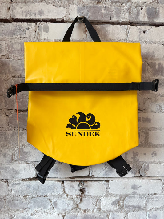 Sundek 20-Liter Water-Resistant Technical Backpack - Summer Yellow Gold