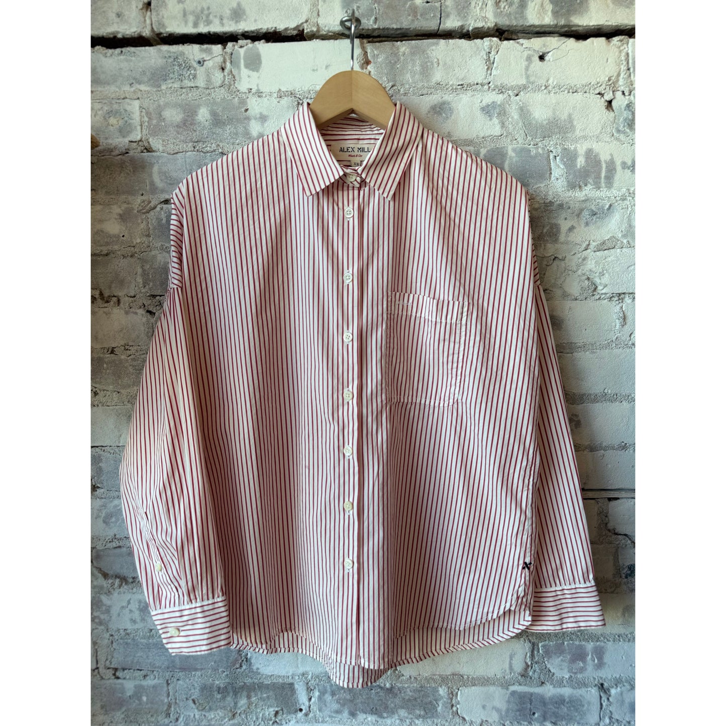 Jo Striped Shirt In Cotton Poplin - White/Red Stripe - DUNE + SALT