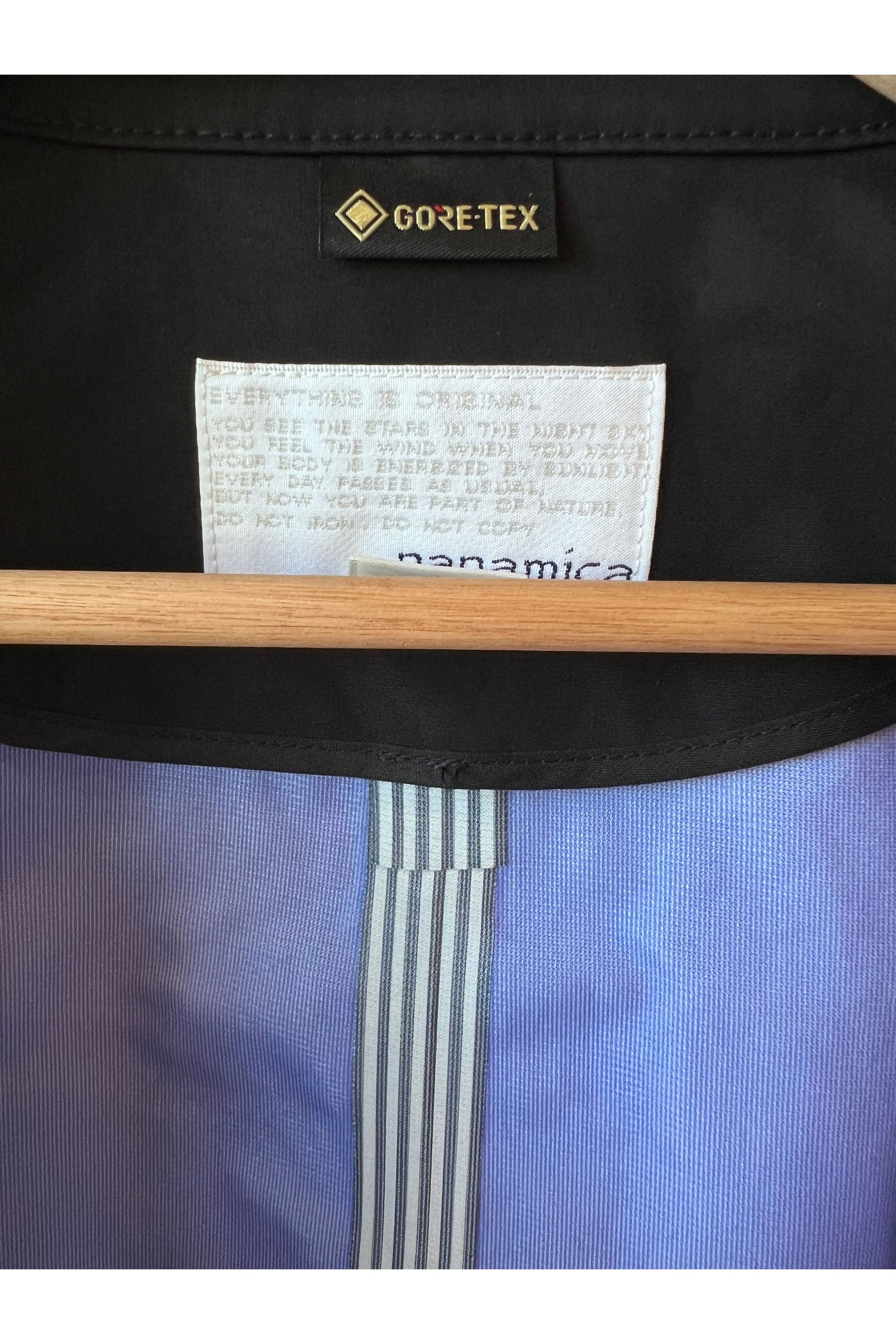 GORE-TEX Soutien Collar Coat - Black - DUNE + SALT