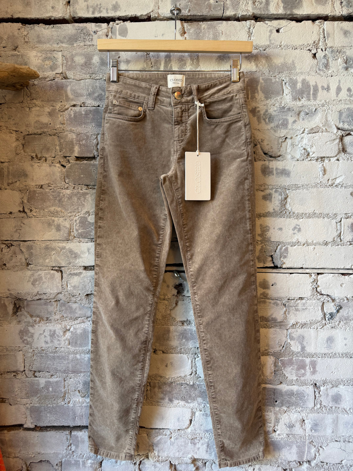 Closed Women's Baker Velvet Pant - Hazel Beige Dim Gray