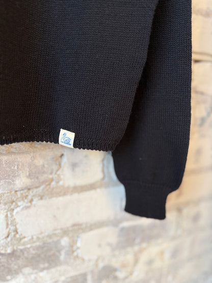 Lightweight Cotton-Cashmere Raglan Sweater - Deep Black - DUNE + SALT
