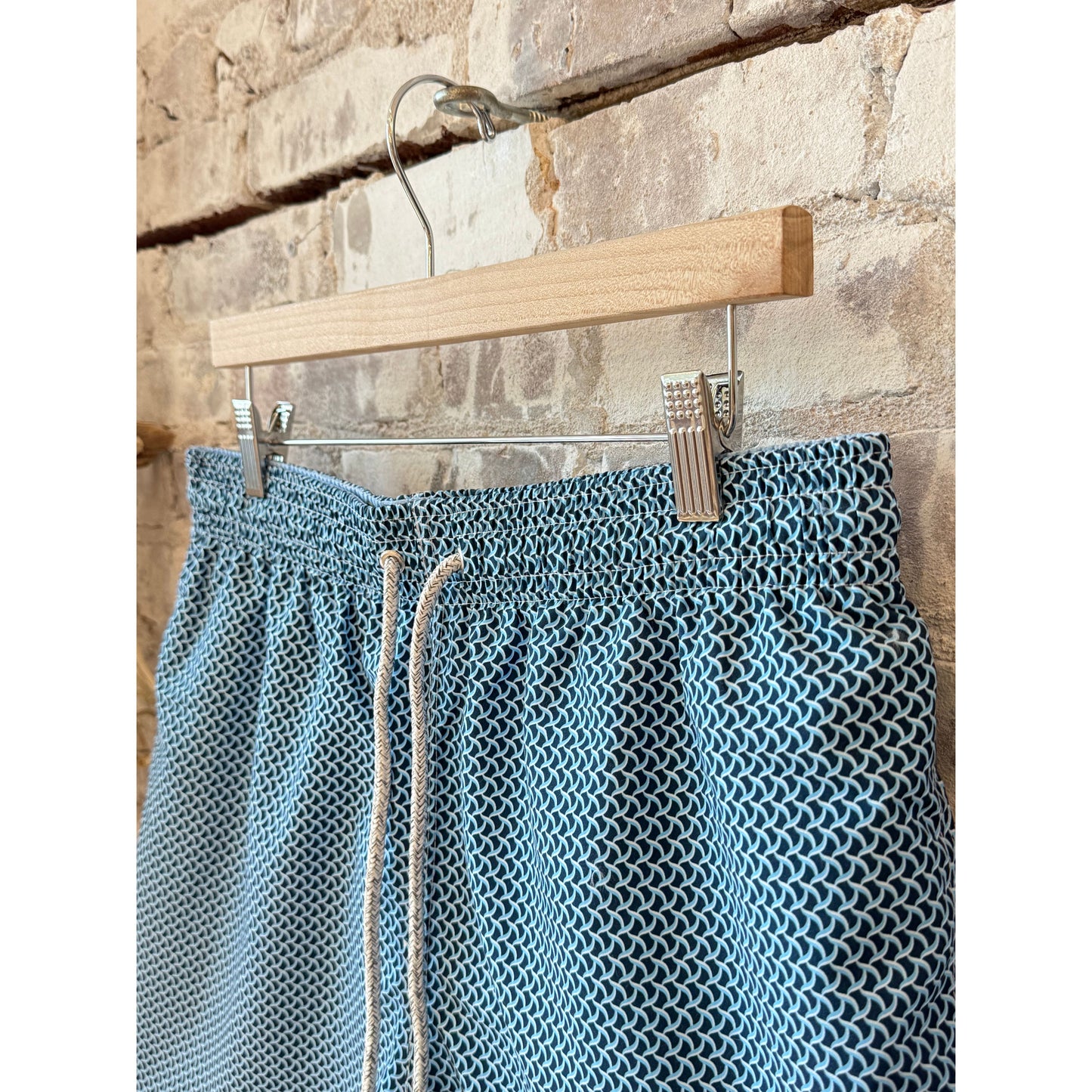 Men's Cyclist Liner Swim Trunks - Wave Print Navy/Sky - DUNE + SALT