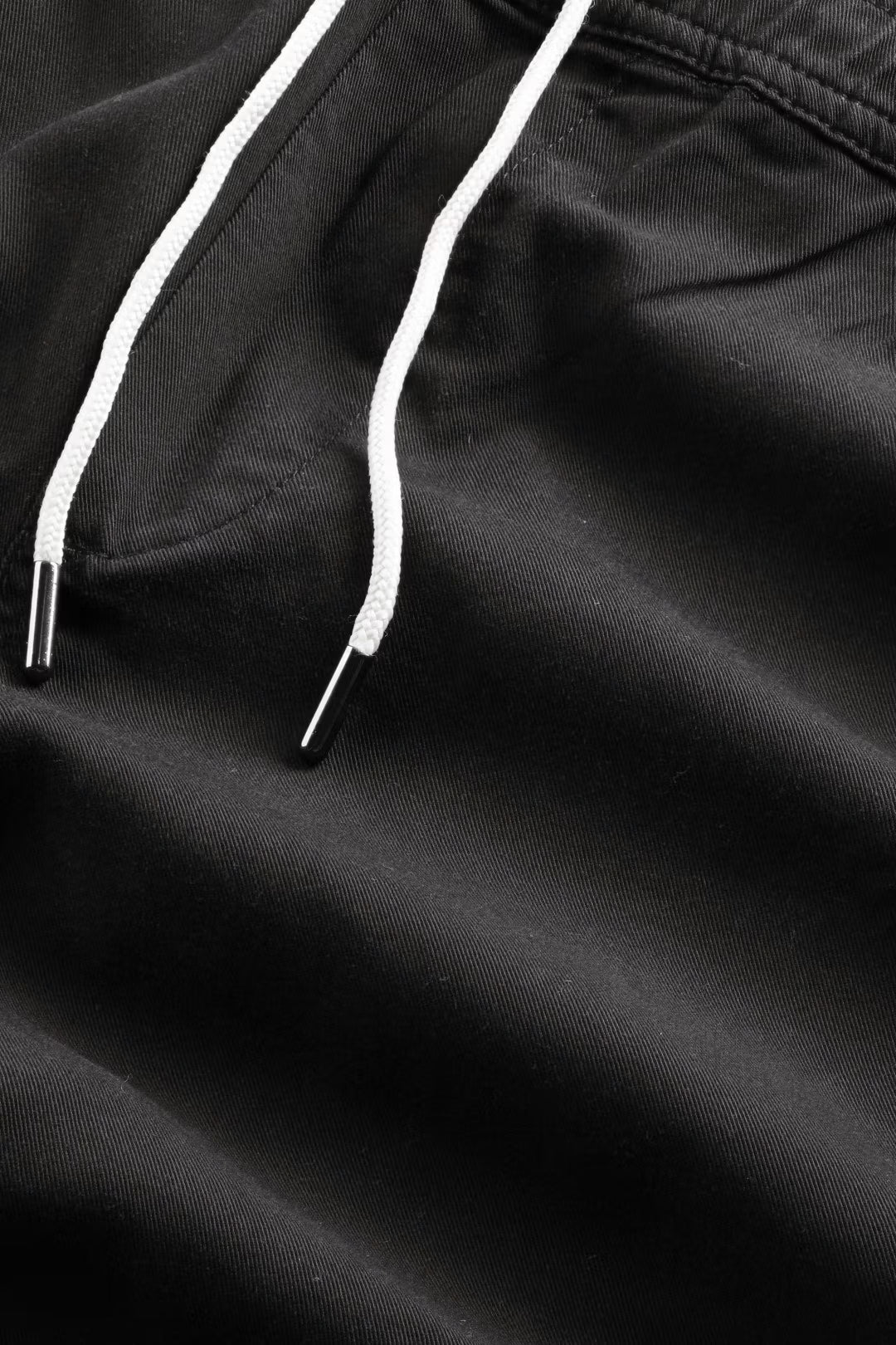 Gregor Lyocell Blend Shorts - Black - DUNE + SALT