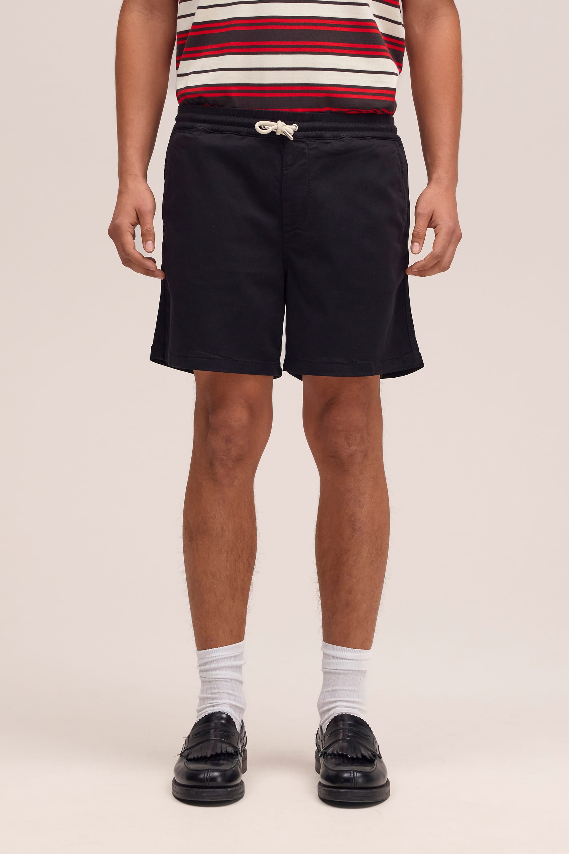 Gregor Lyocell Blend Shorts - Black - DUNE + SALT