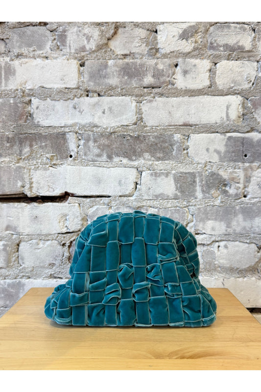 Velvet Mini Game Clutch - Ceruleo