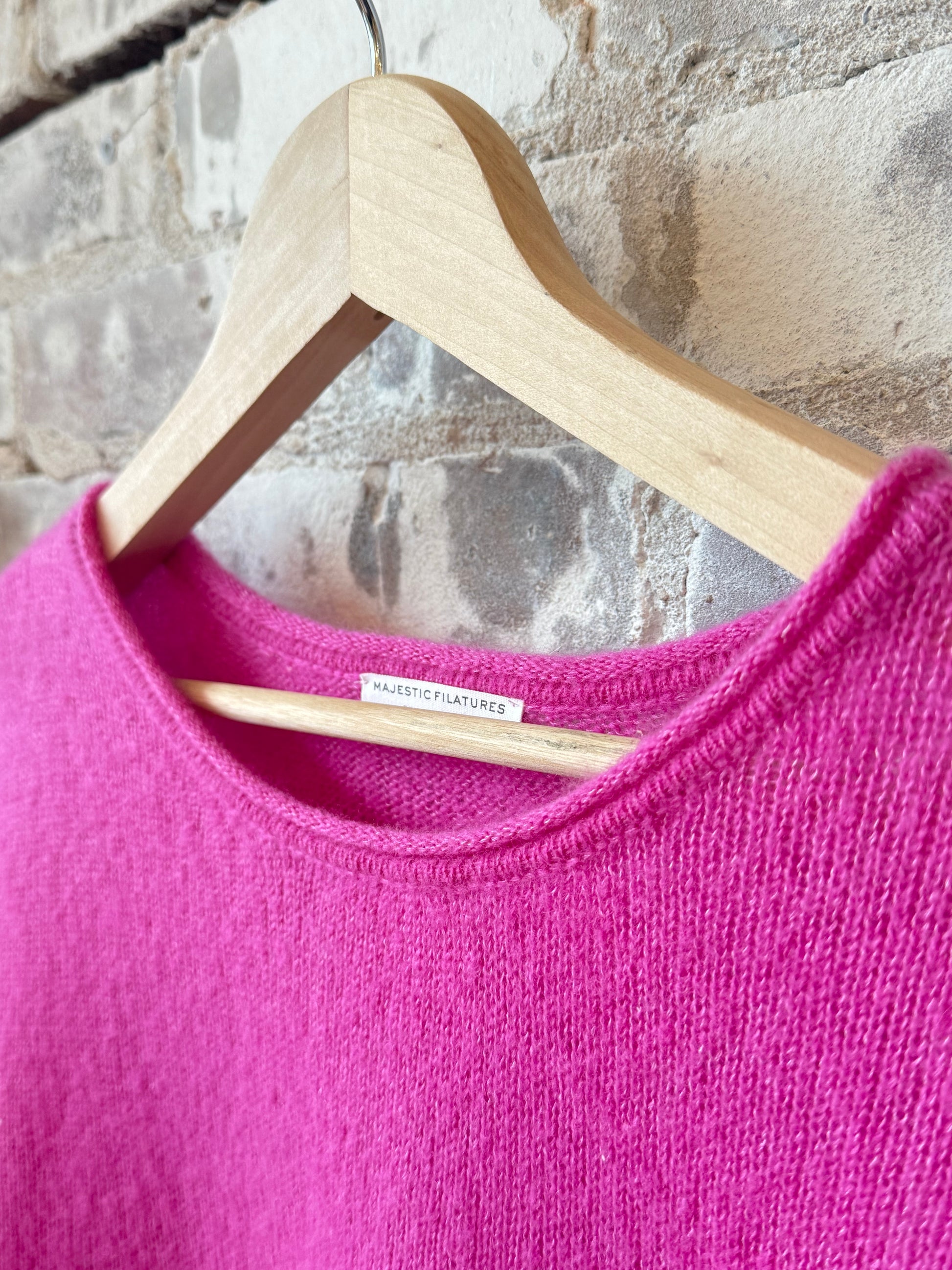 Cashmere Silk SS Crewneck - Buganvillia - DUNE + SALT