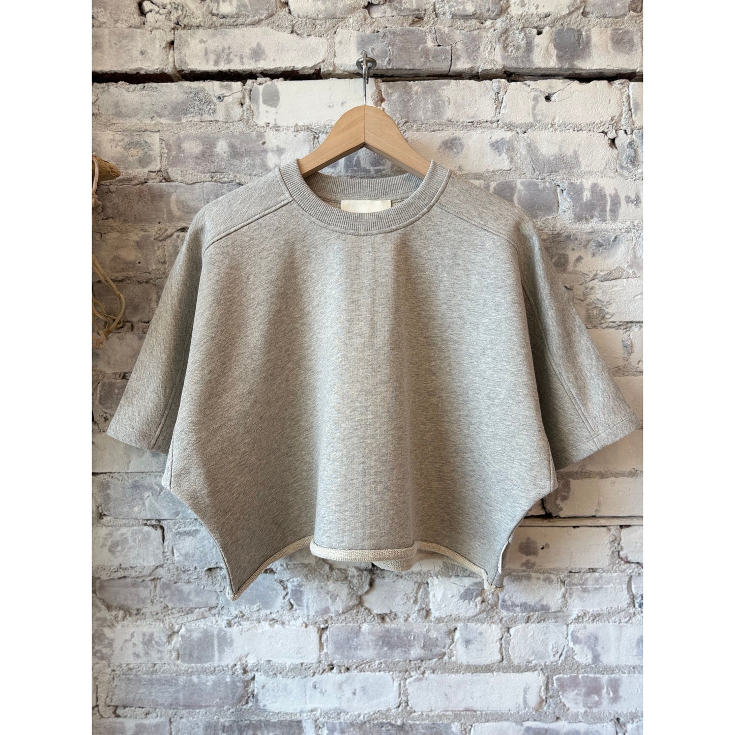 Women's Deep Yoke T-Shirt in Light Grey Melange by Closed, featuring a relaxed fit and soft cotton fabric.