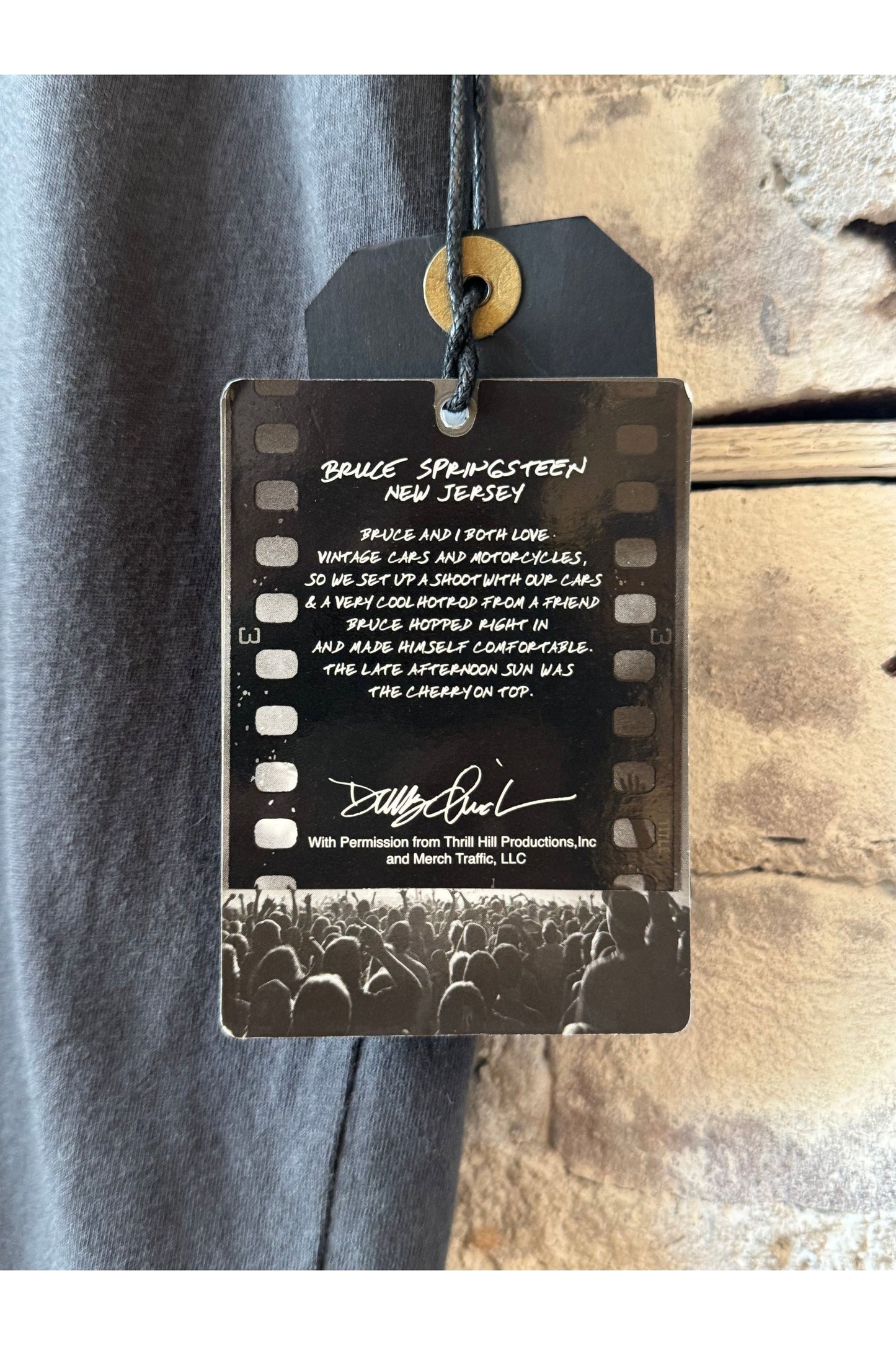 "Bruce Car" SS Tee - Faded Black - DUNE + SALT