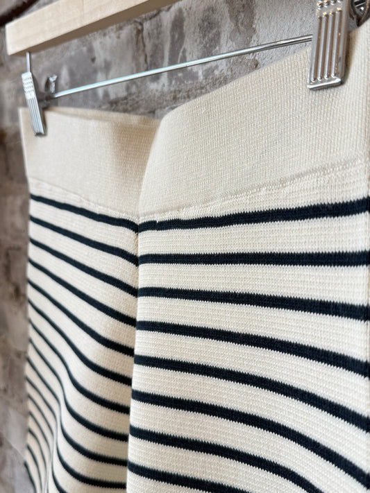 Lea Stripe Short - Ivory/Navy - DUNE + SALT