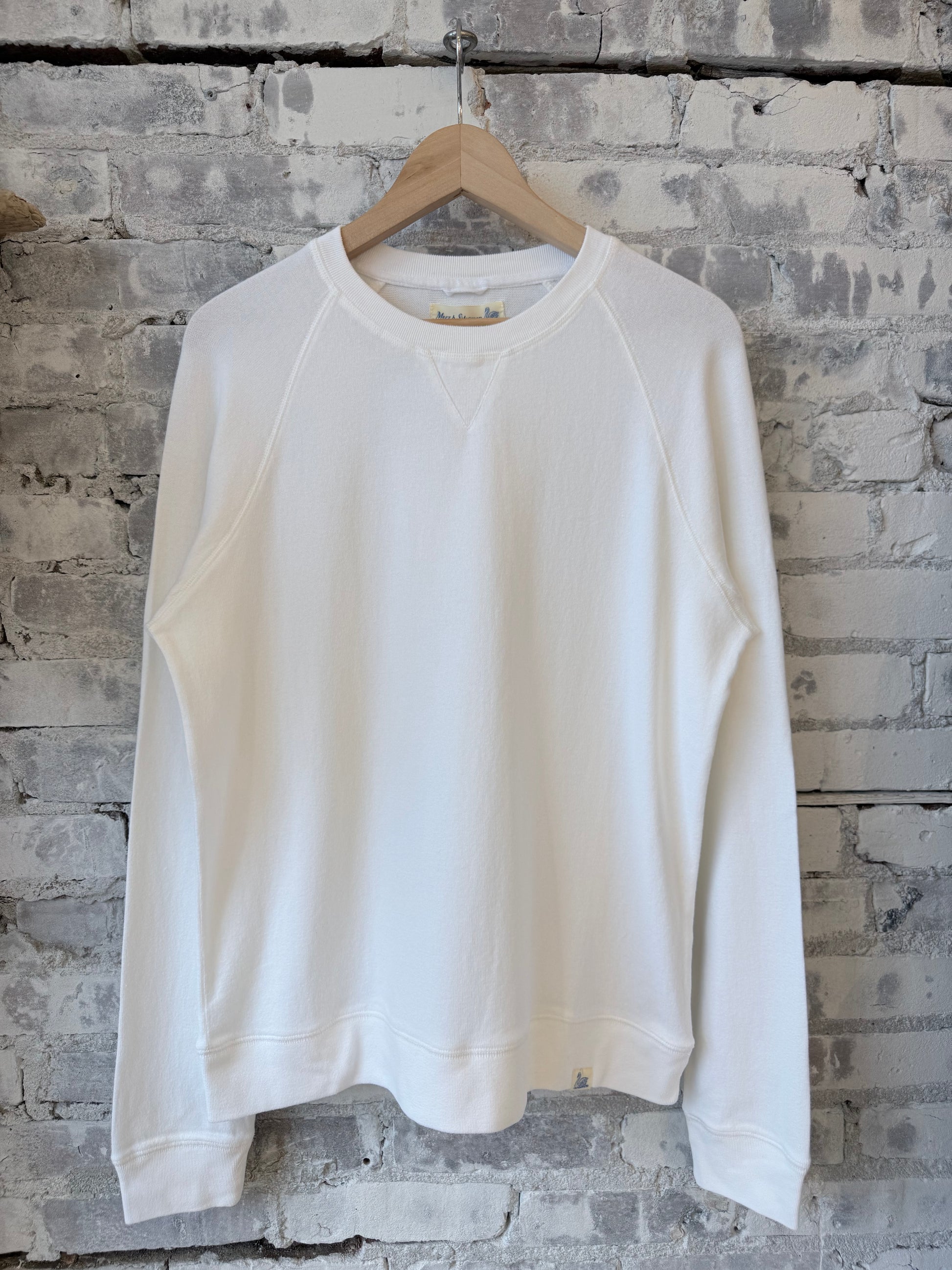 Lightweight Raglan Sweatshirt - White - DUNE + SALT
