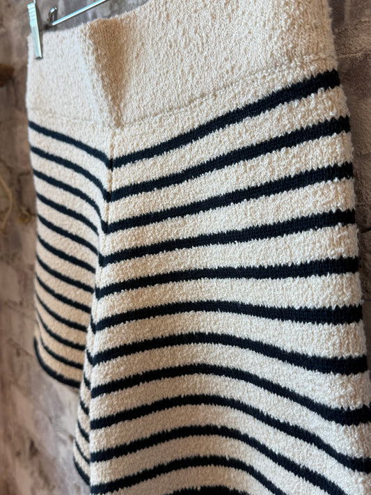 Raya Short - Ivory/Navy Stripe