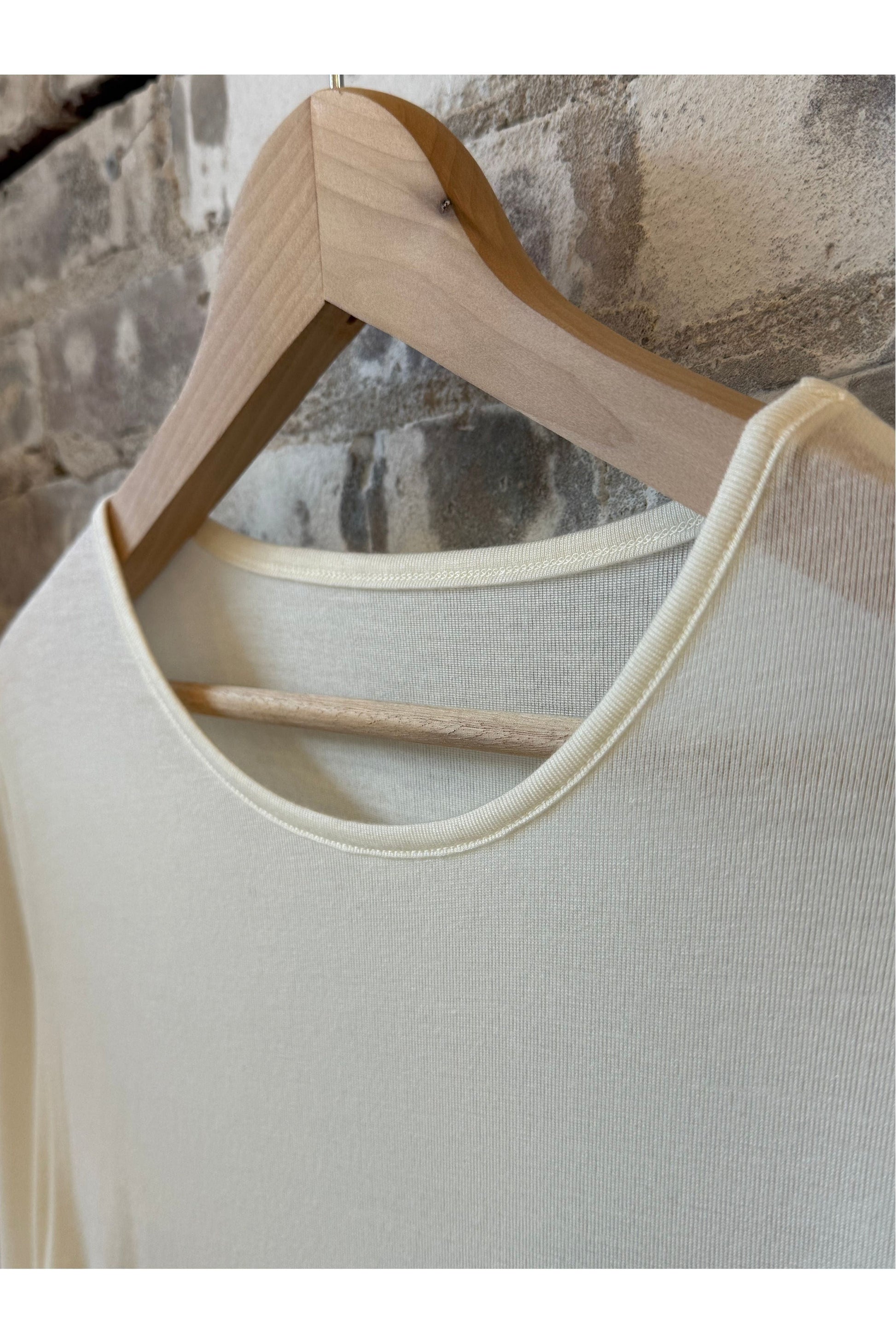 Silk/Cashmere LS Jersey Crew - White - DUNE + SALT