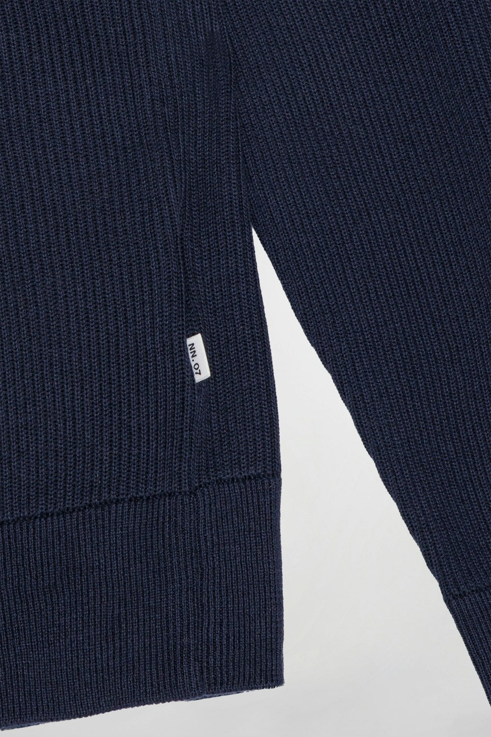 Kevin Rib Knitted Sweater - Navy - DUNE + SALT