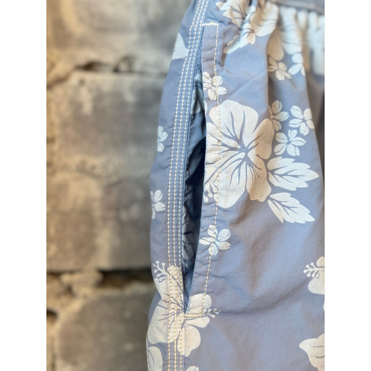 Hartford Men's Nylon Woven Swimshort - Bleach Blue Dark Gray