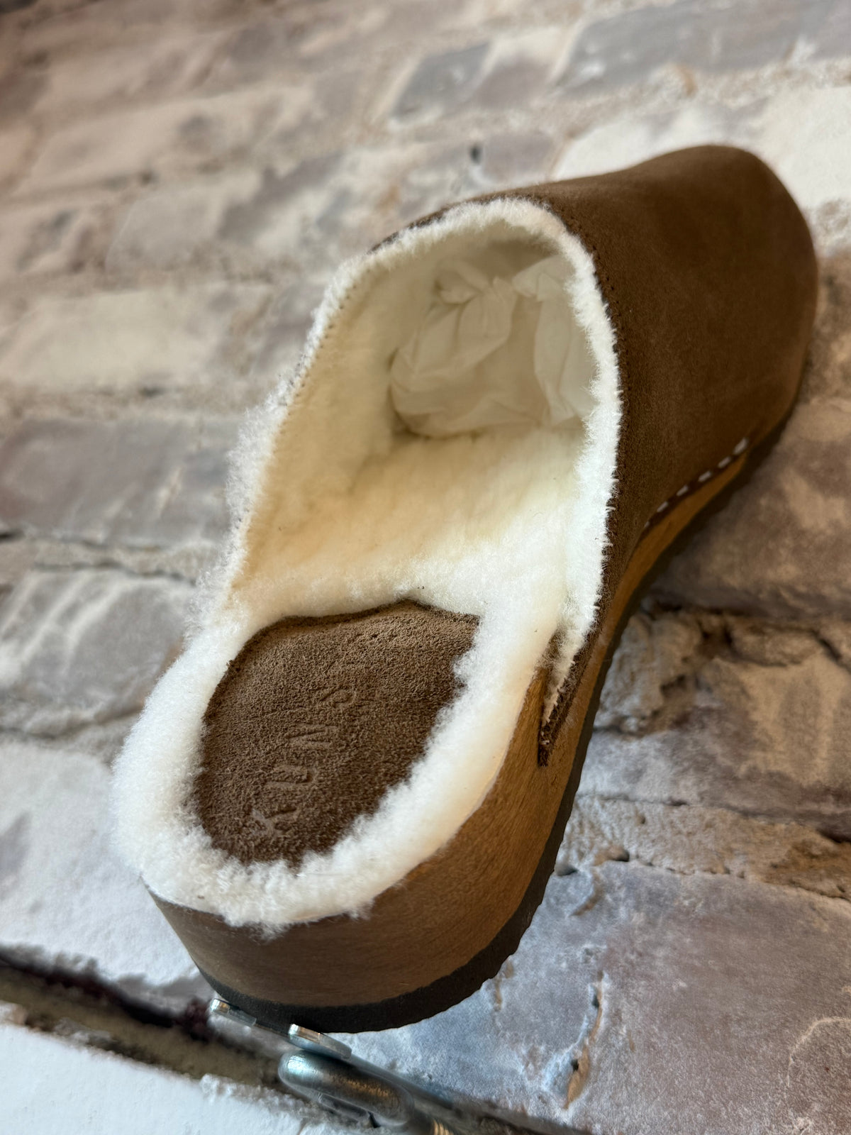 Ella Suede/Lambswool Clog - Umber/White Wool
