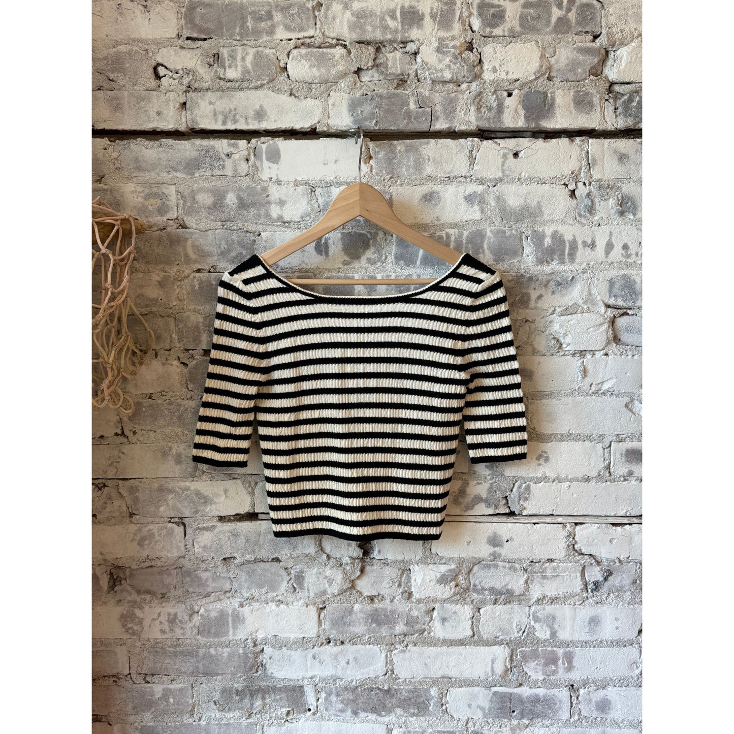 ELEVEN SIX Nena Stripe Top - Ivory/Black Stripe Gray