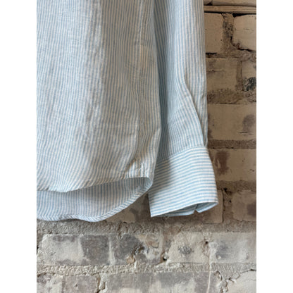 Men's Paul Woven Shirt by Hartford Men's in sky blue and white with a classic woven pattern, short sleeves, and collar.
