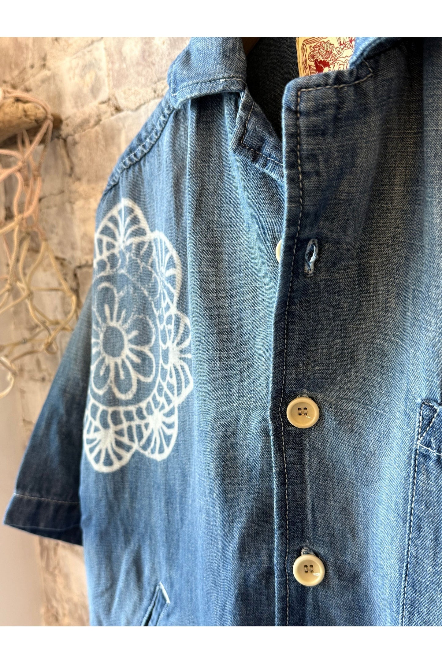 Chambray Cropped Military Shirt - Medallion Print Chambray - DUNE + SALT