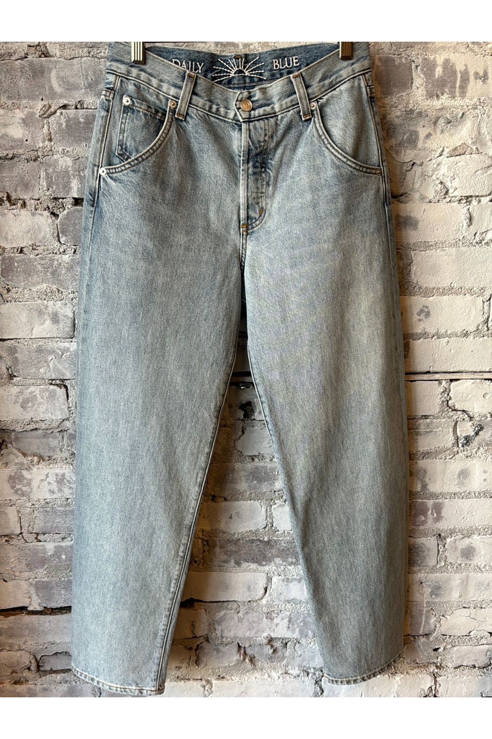 Mantra Wide Barrel Jean - Lake - DUNE + SALT