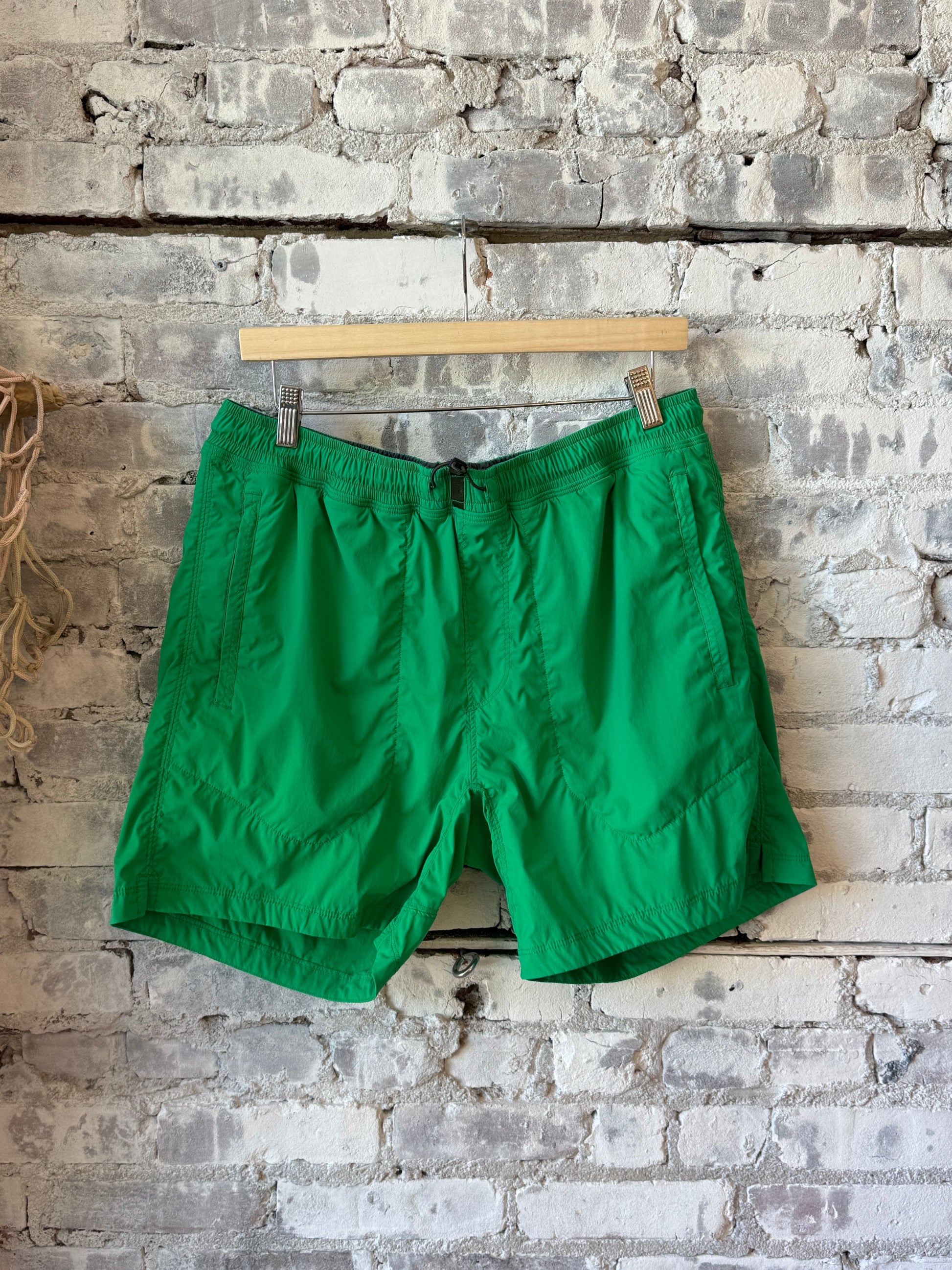 Relwen Airtex Hybrid Short 6.5" - Kelly Green Gray