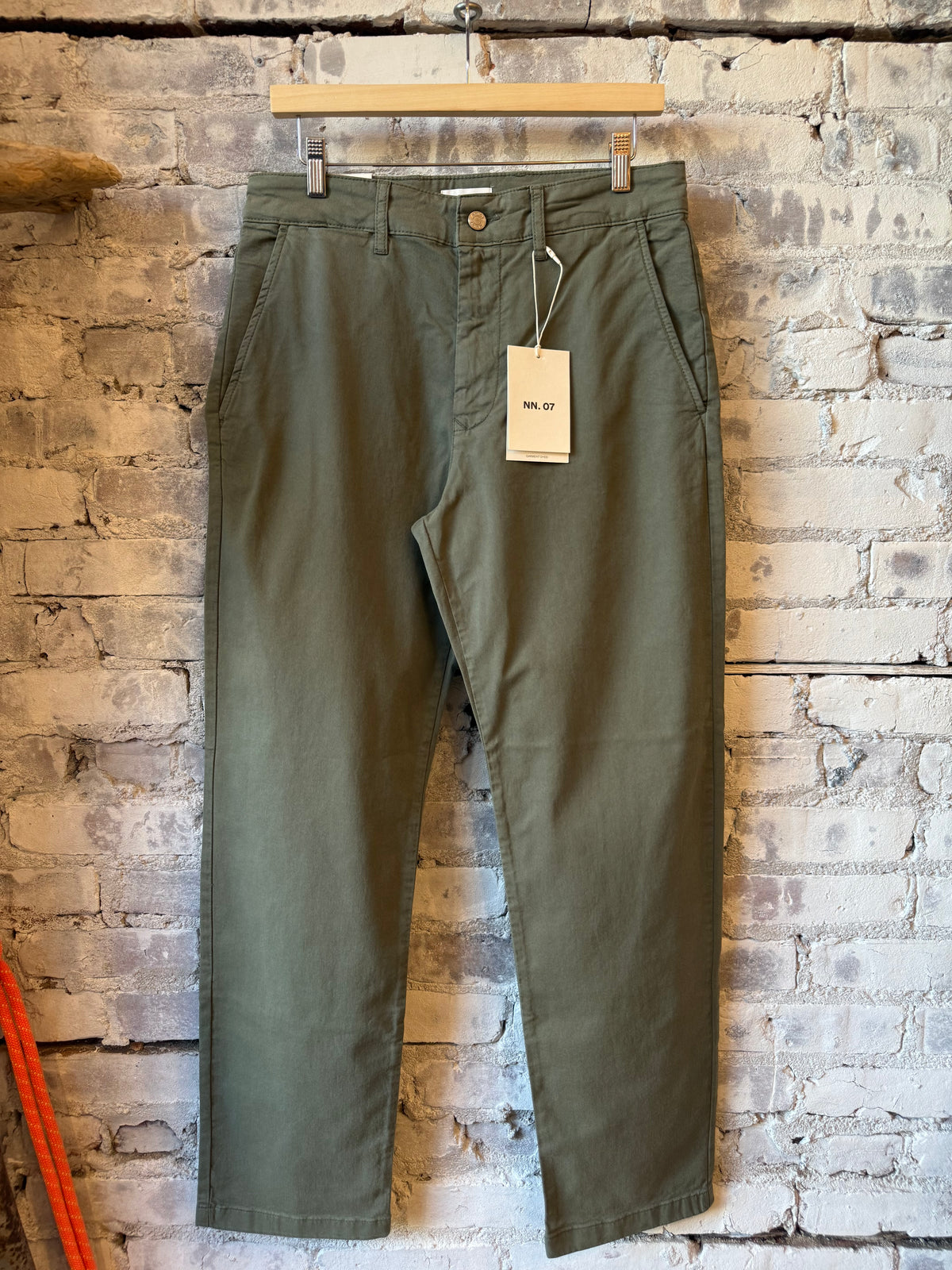 NN07 Aden Regular Fit Chino - Capers Dark Olive Green
