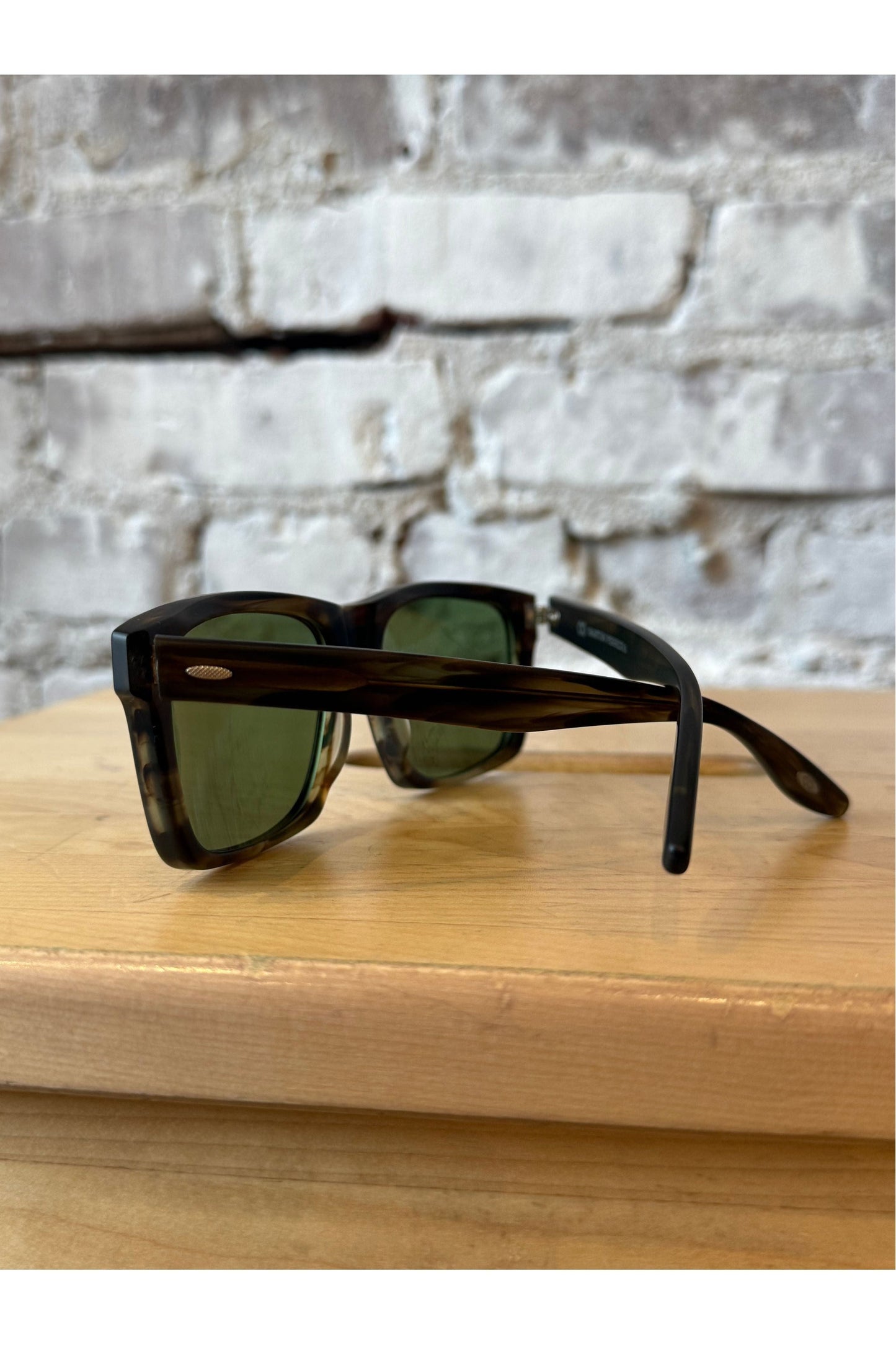 Walker Polarized Sunglasses - Matte Sulcata Tortoise / Forest - DUNE + SALT