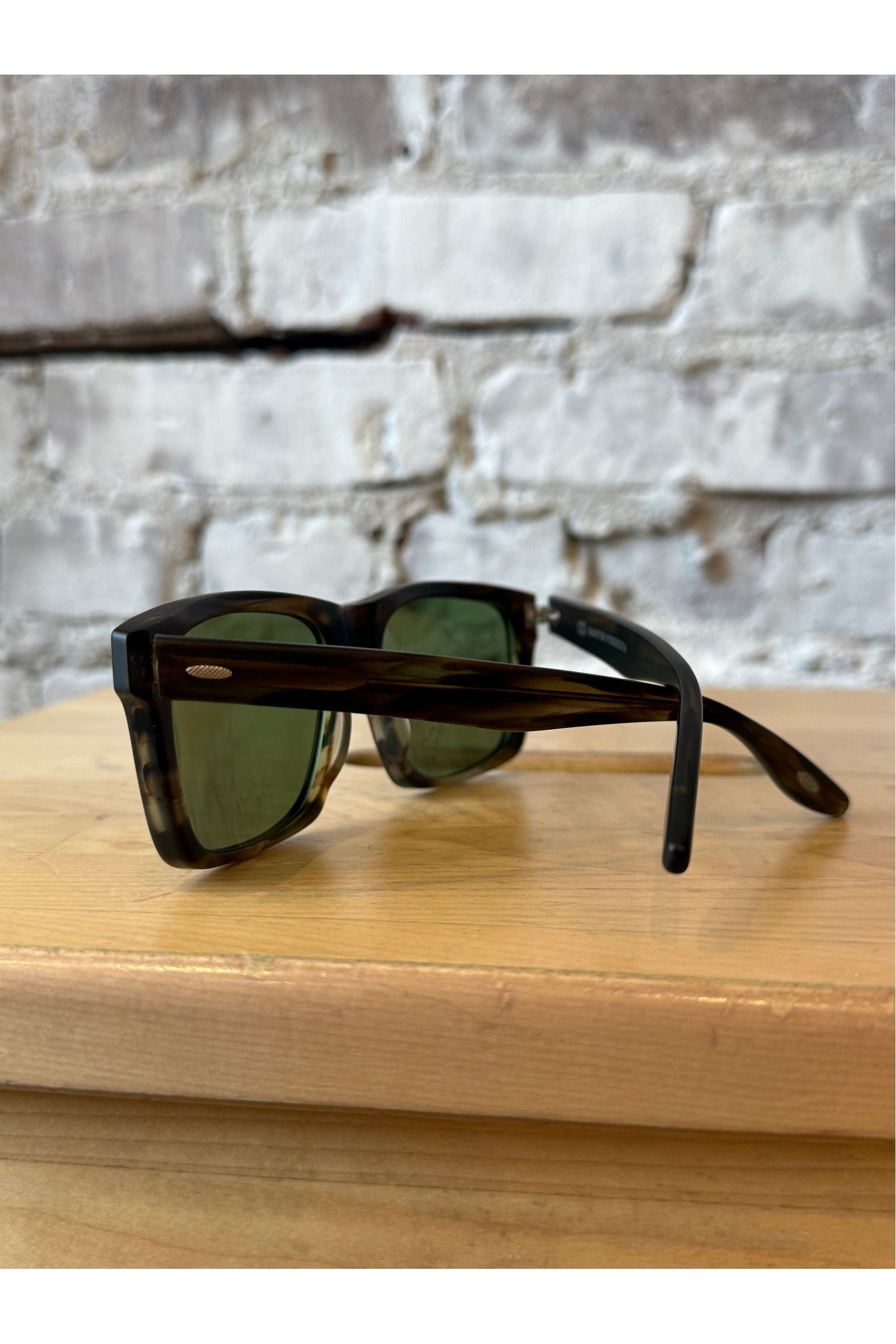 Walker Polarized Sunglasses - Matte Sulcata Tortoise / Forest - DUNE + SALT