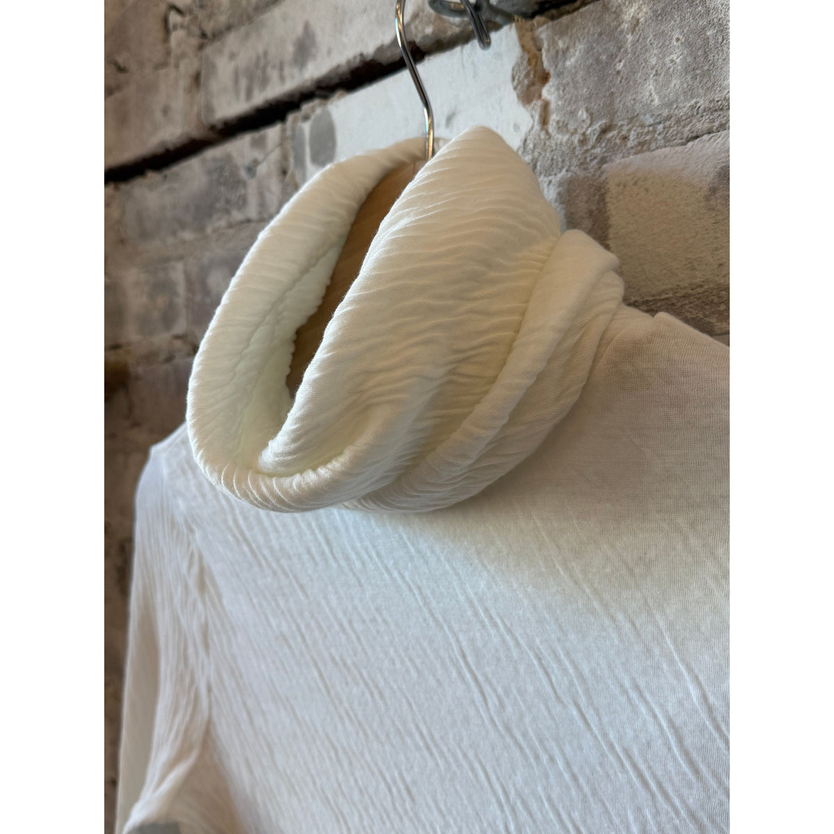 V::Room Hi-Soft Double Face LS Turtleneck - White Gray