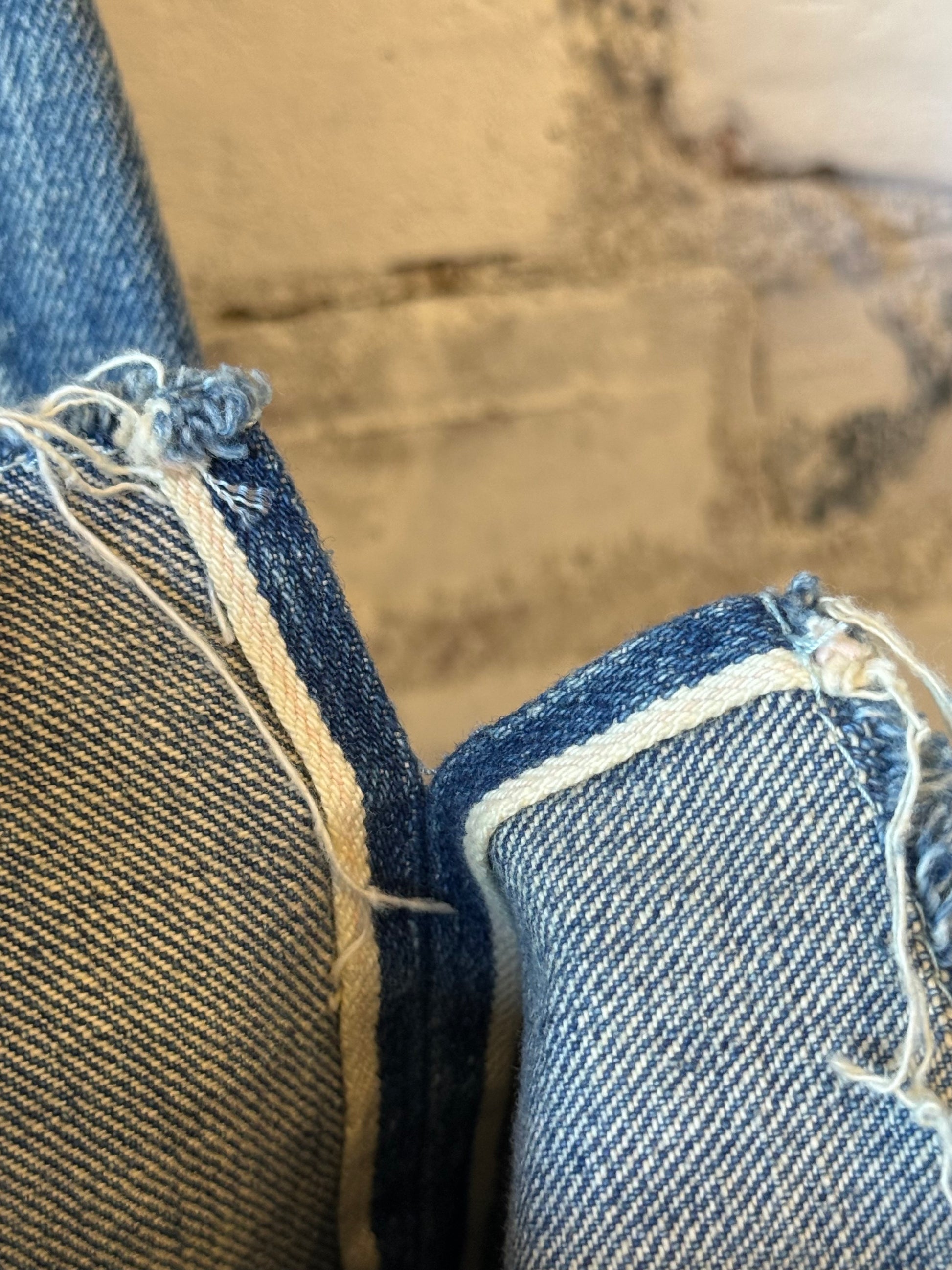 13.5oz Selvedge Denim Used Ankle Cut - Medium Distress - DUNE + SALT