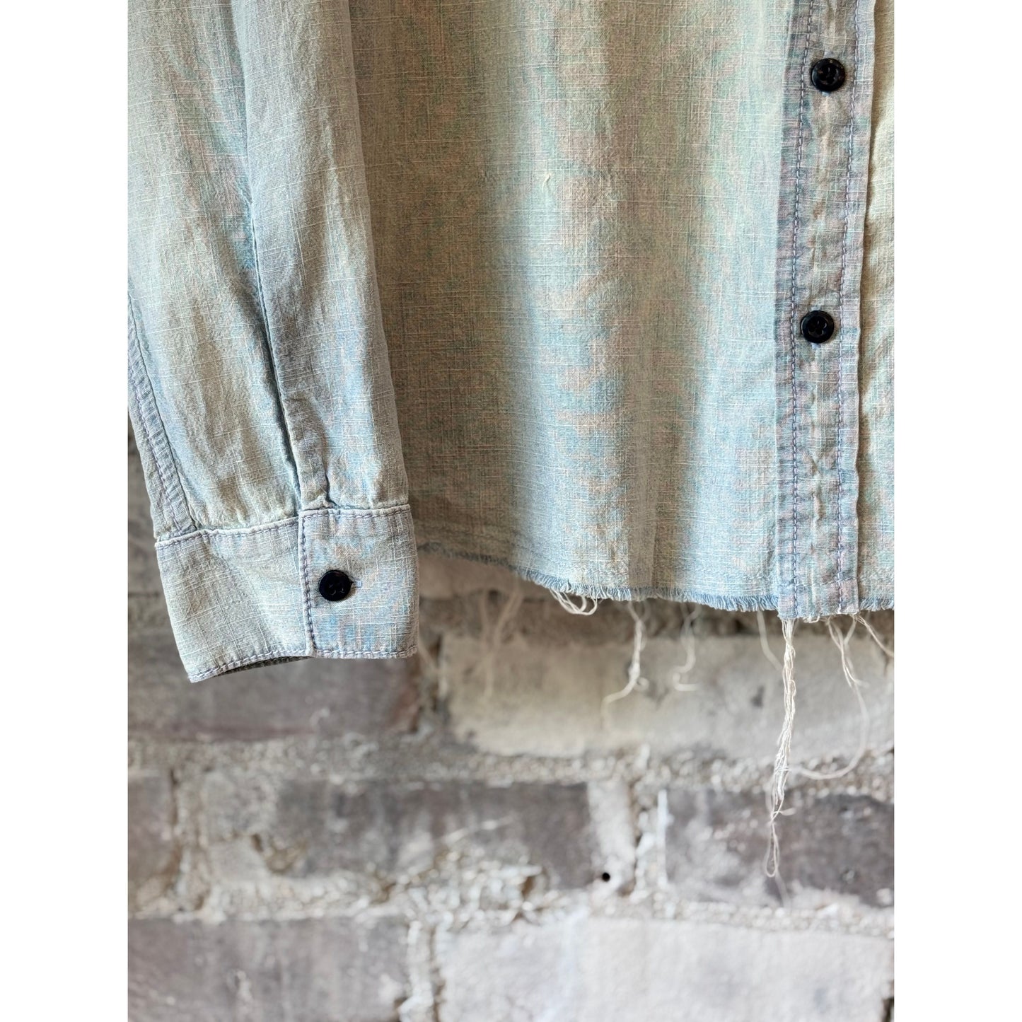 MONOSTERO Raw Hem Hemp Chambray LS Shirt - Light Wash Dark Gray