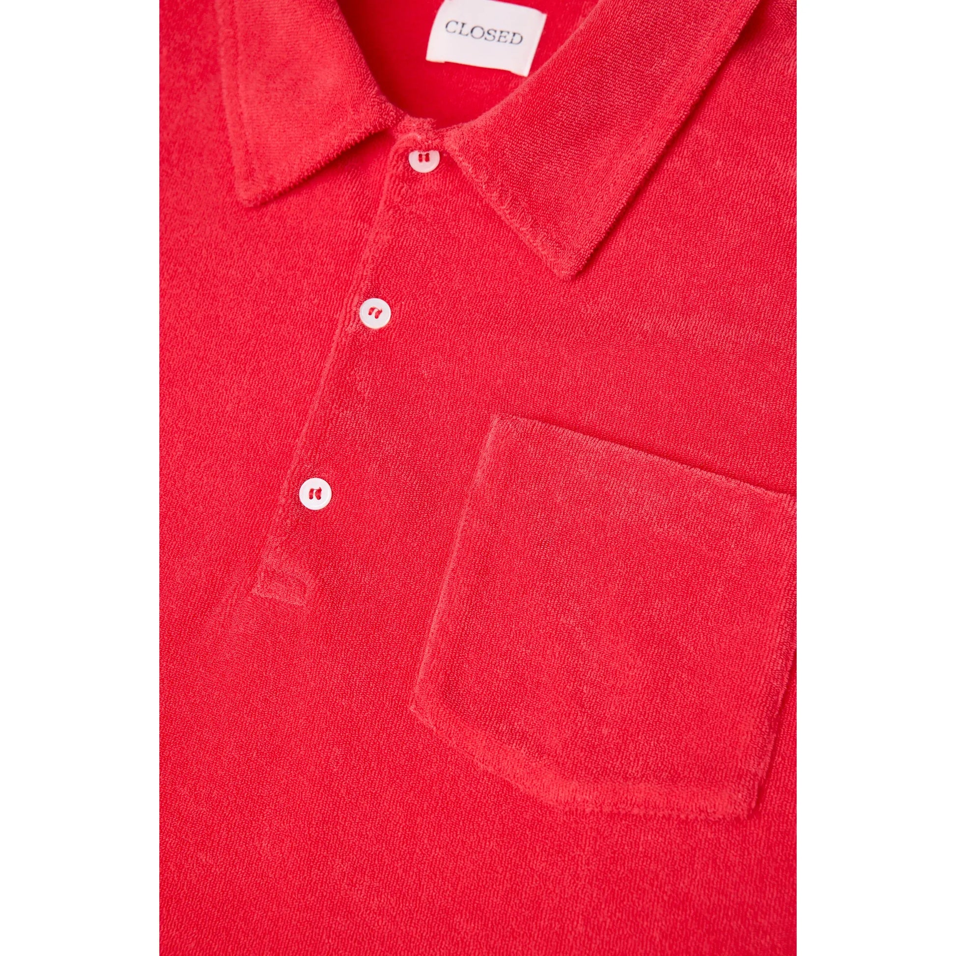 Closed Men's short sleeve polo in Laser Red, lightweight cotton fabric, classic fit with collar and button placket.