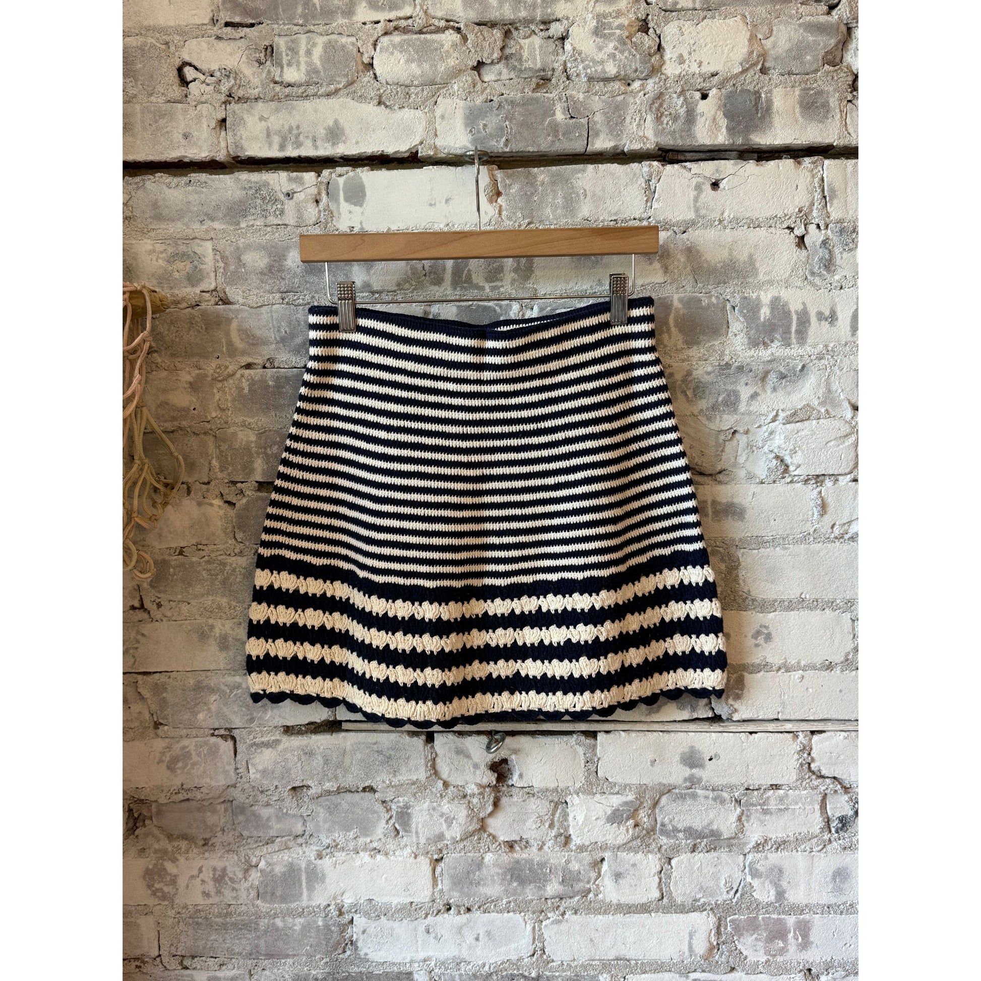 ELEVEN SIX Tatum Crochet Mini Skirt - Ivory/Navy Stripe Gray