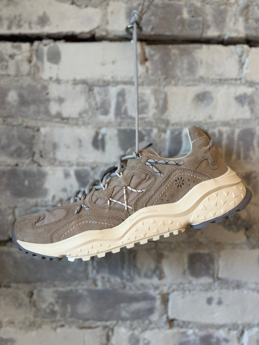 Flower Mountain Yamabushi Suede/Nylon Sneaker – Light Grey Dark Gray