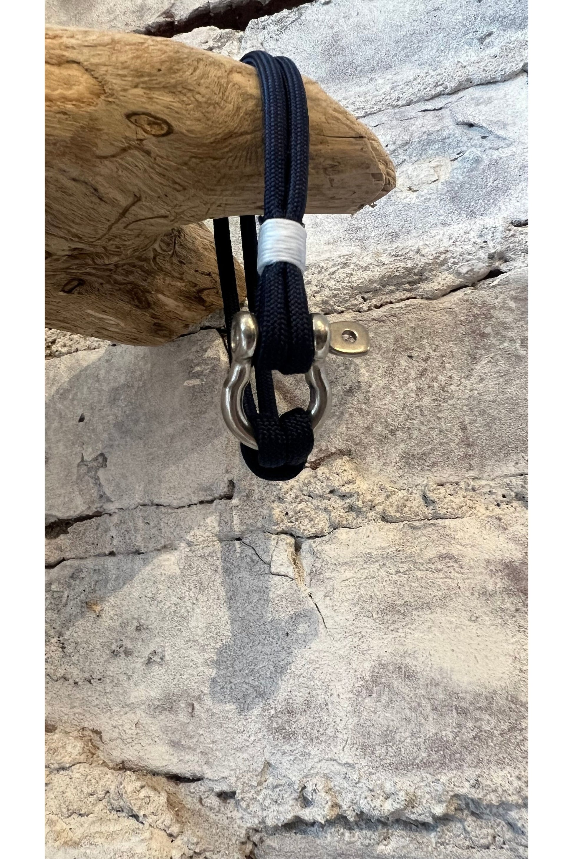 Navy Nautical Shackle Bracelet - DUNE + SALT