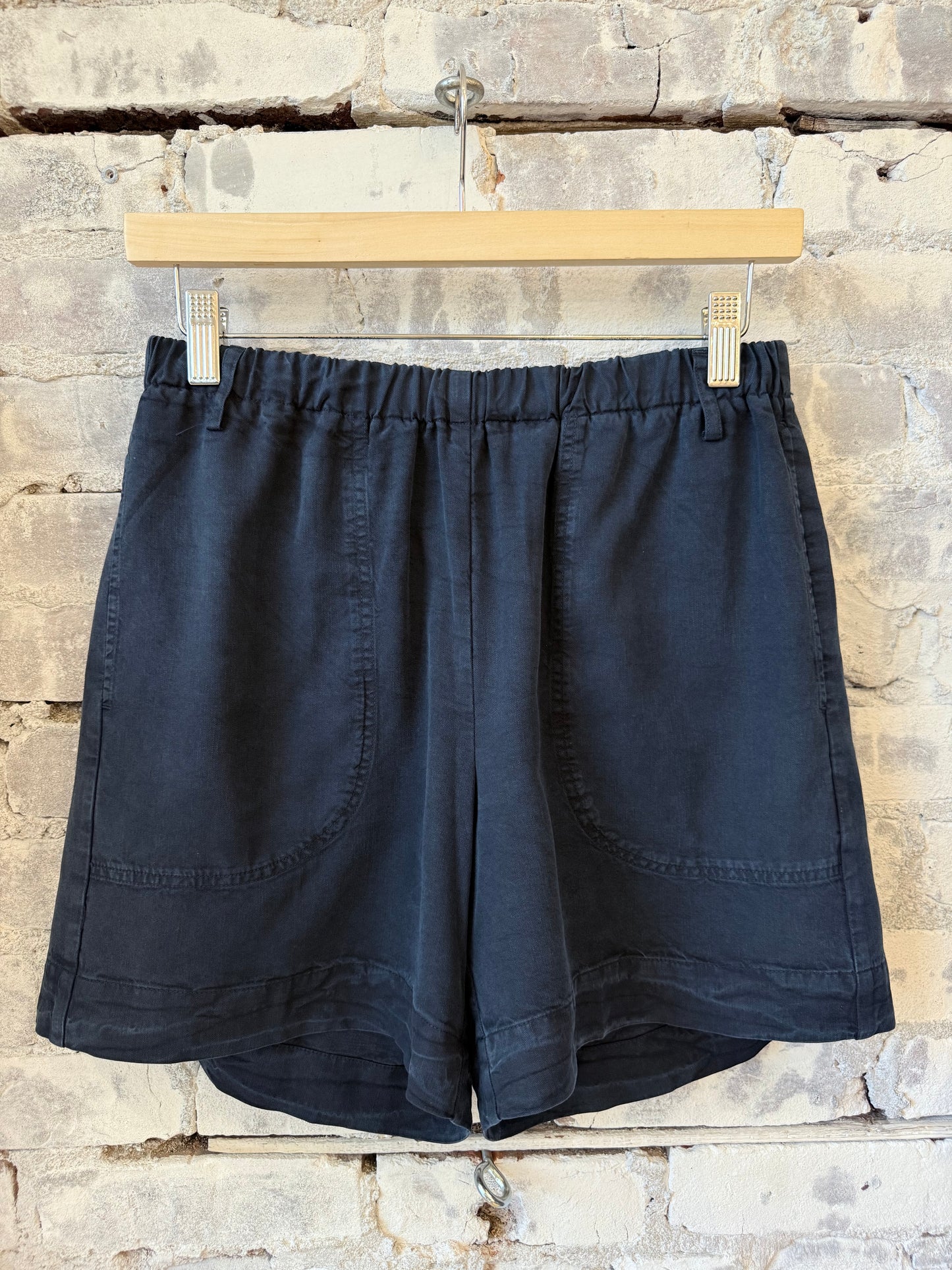 Stefi Cotton/Lyocell Short - Night - DUNE + SALT
