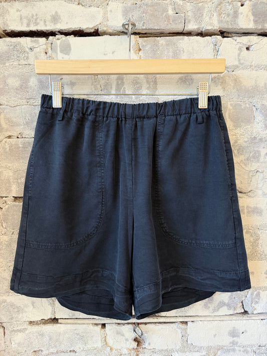 Stefi Cotton/Lyocell Short - Night - DUNE + SALT