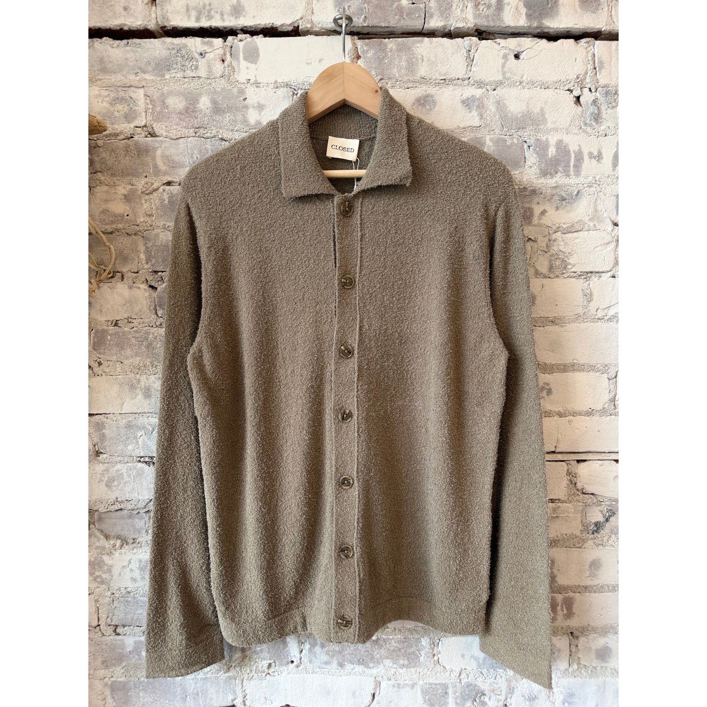Men's organic cotton cardigan in pebble green by Closed Men's, featuring a cozy knit design and classic fit.