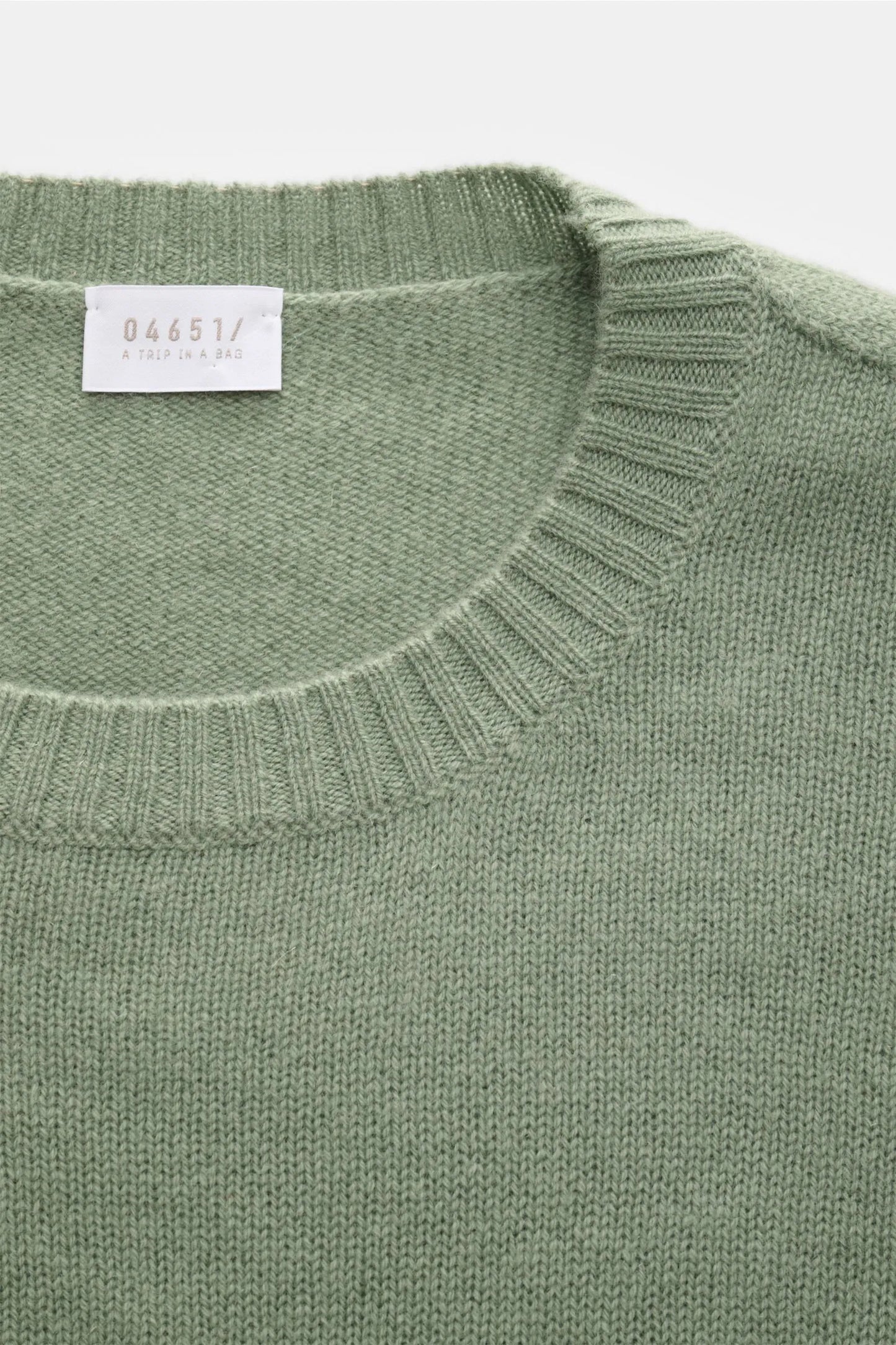 Extreme Cashmere Crew Sweater - Mistletoe - DUNE + SALT