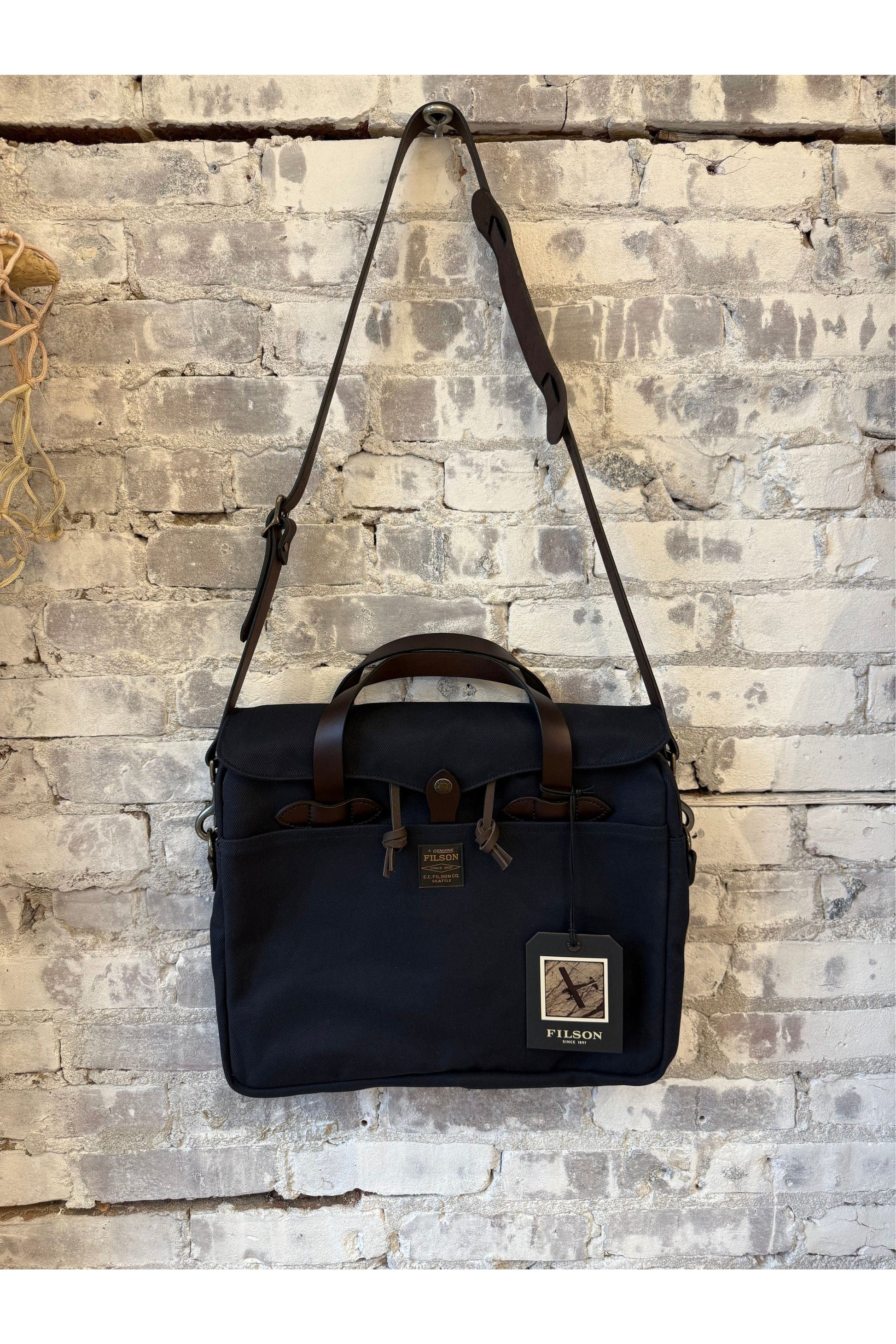 Rugged Twill Original Briefcase - Navy - DUNE + SALT