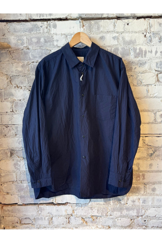 Crinkle Typewriter Regular Collar Shirt - Navy - DUNE + SALT