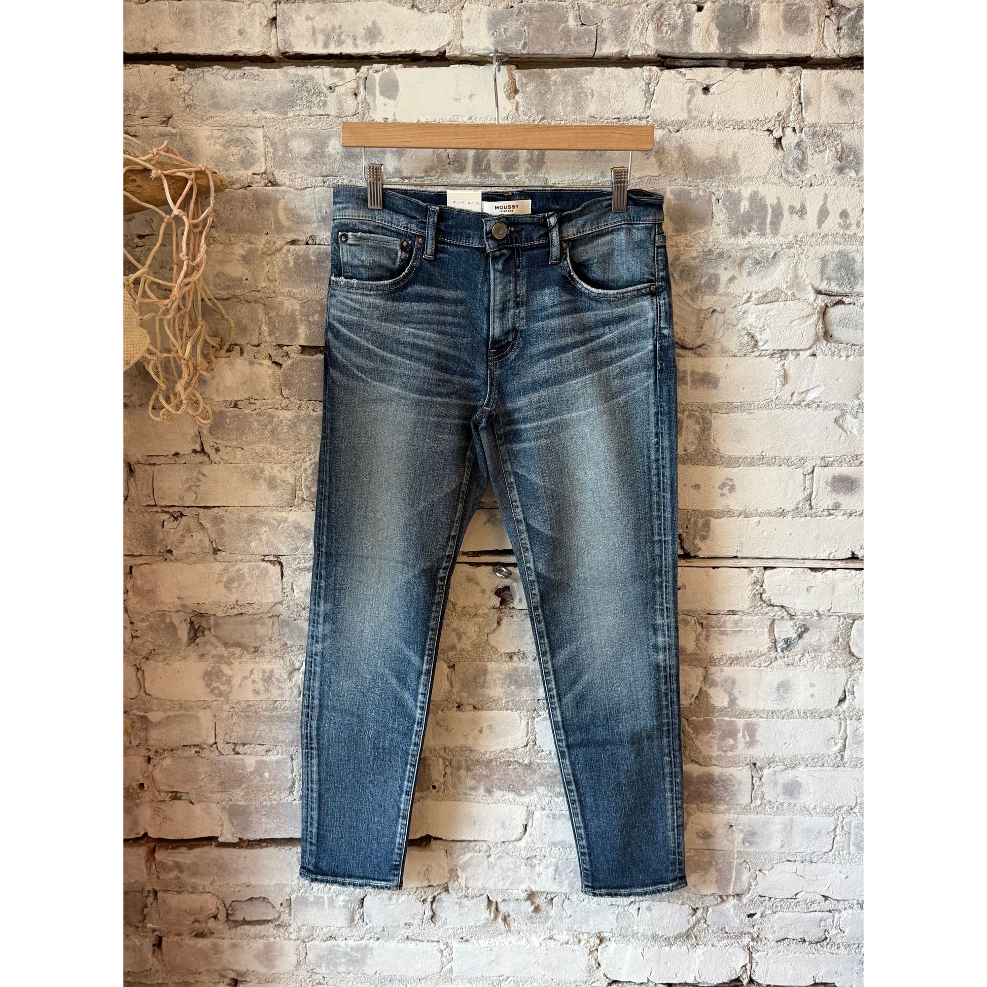 Raynham Skinny Jean - Blue - DUNE + SALT