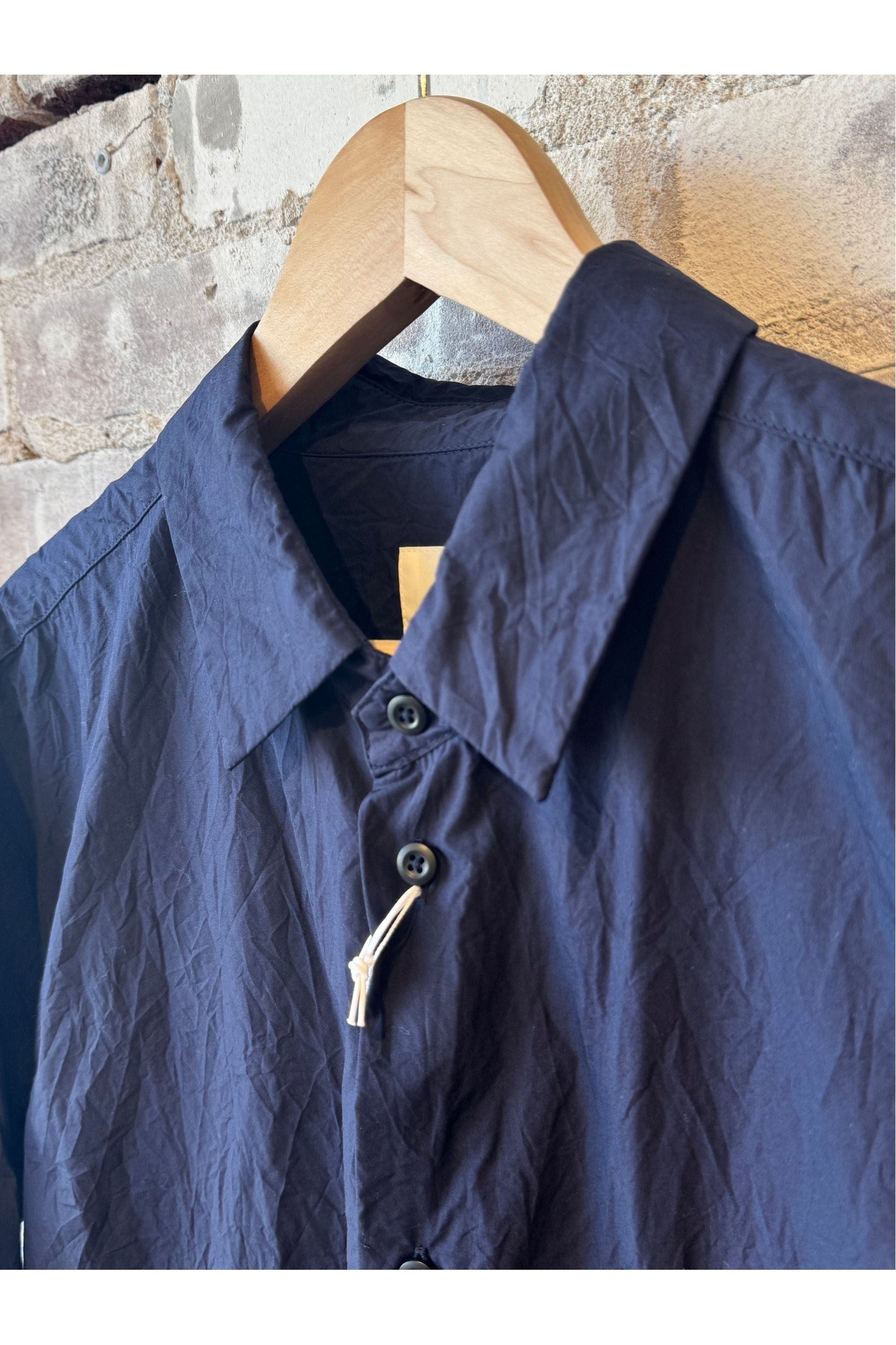 Crinkle Typewriter Regular Collar Shirt - Navy - DUNE + SALT