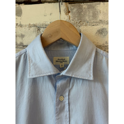 Men's Paul Woven Shirt in sky blue from Hartford Men's, featuring a lightweight, casual woven fabric suitable for everyday wear.