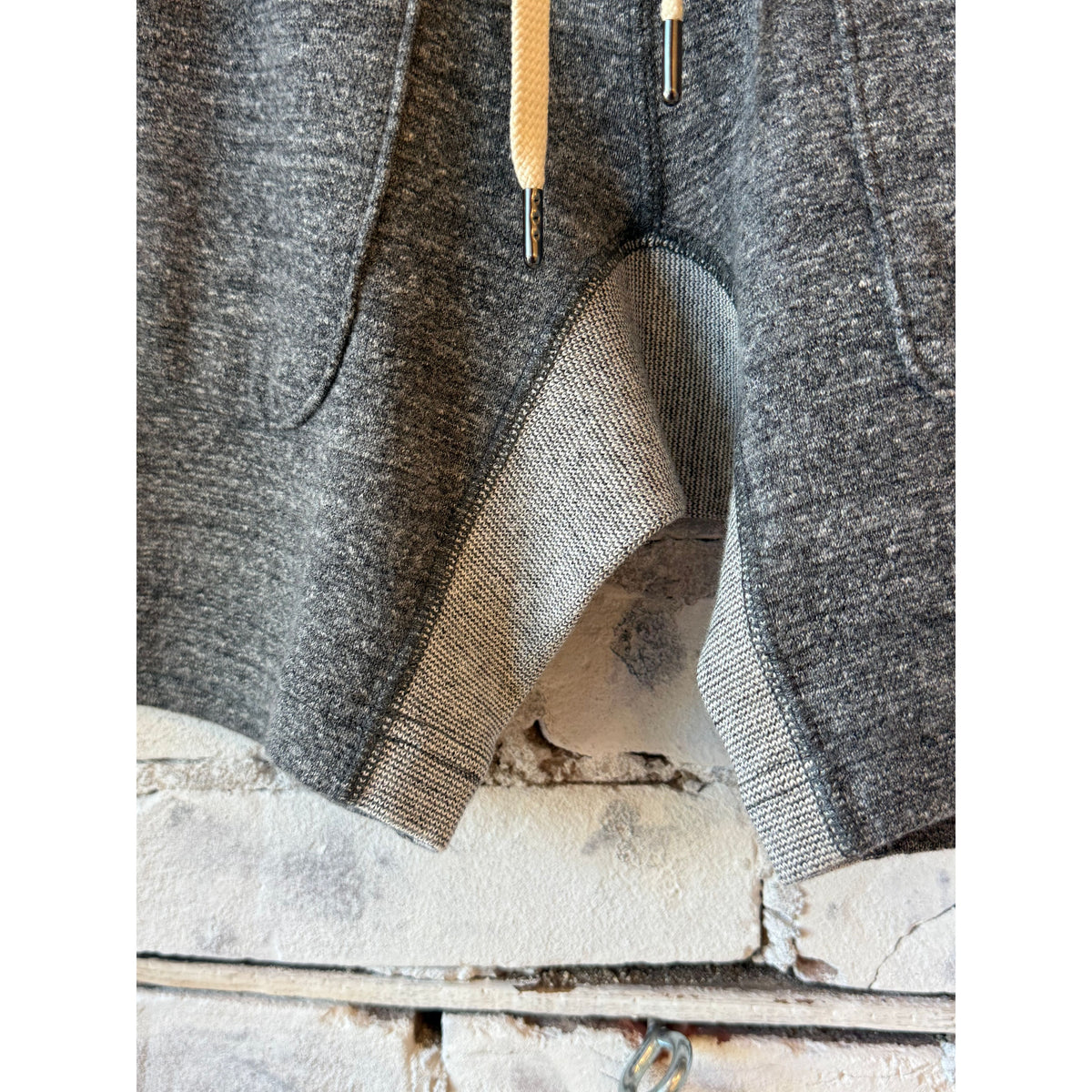 Men's gray Raffy fleece sweat shorts by Kepani, soft and comfortable with an elastic waistband and relaxed fit.