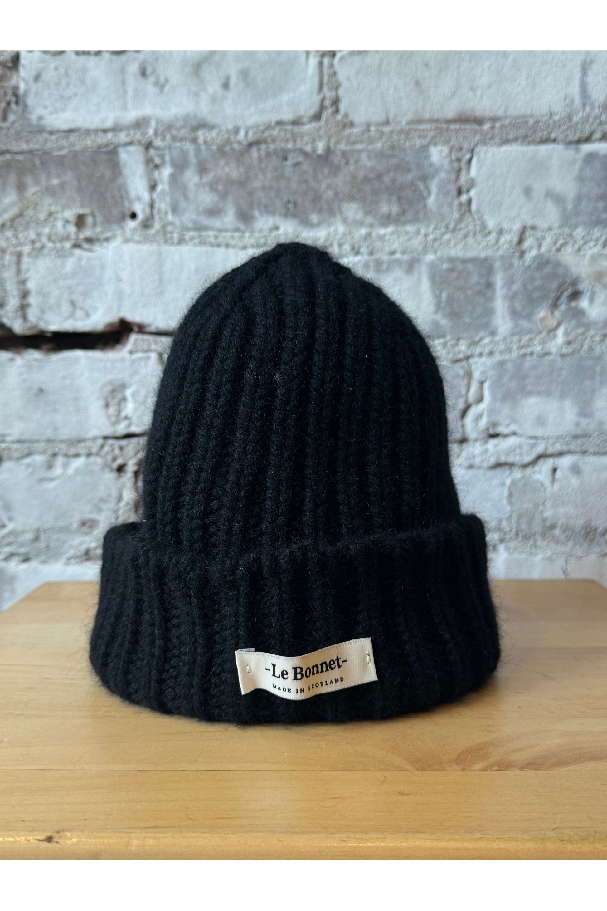Le Bonnet Logo Beanie - Onyx - DUNE + SALT