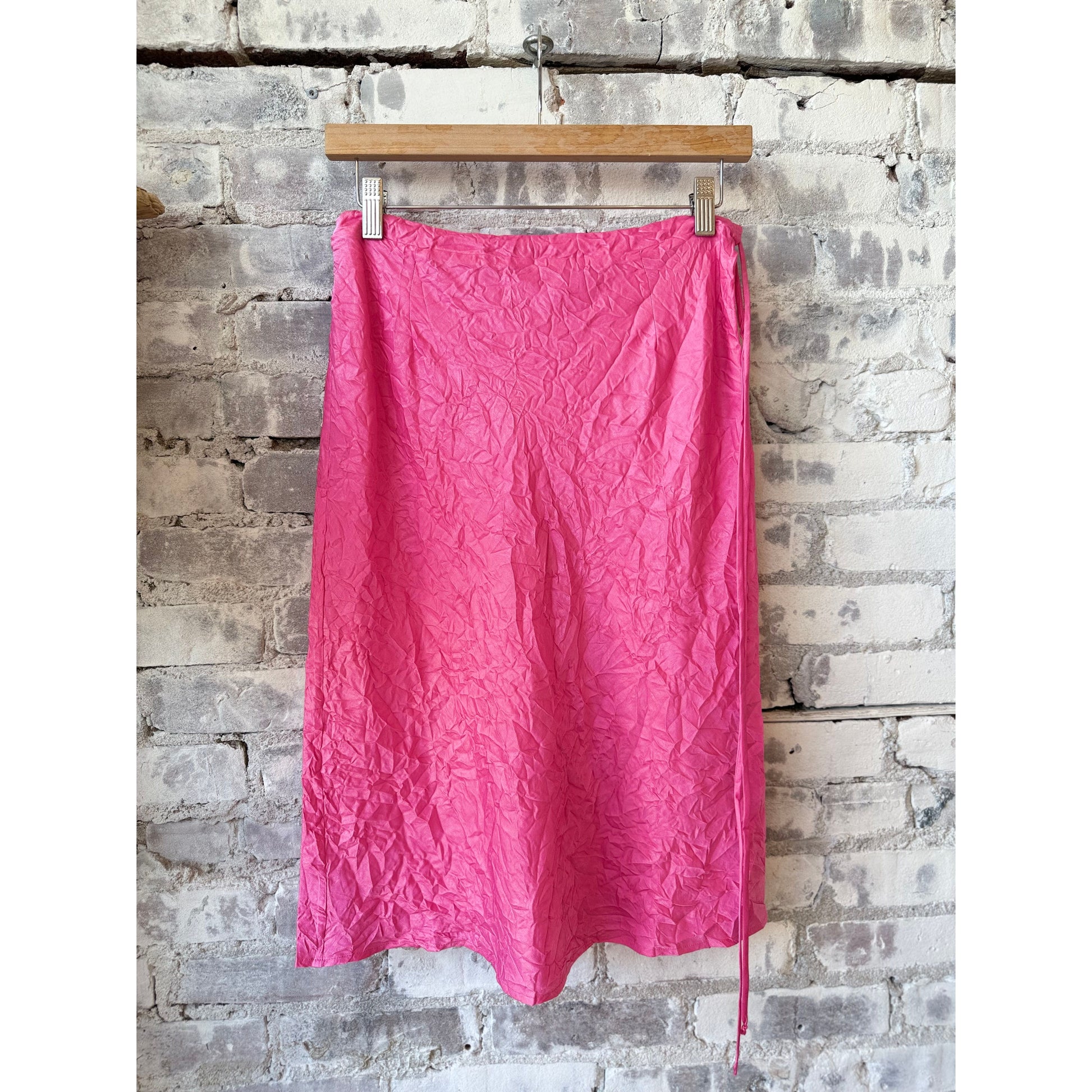 Crinkle Skirt - Bubblegum - DUNE + SALT