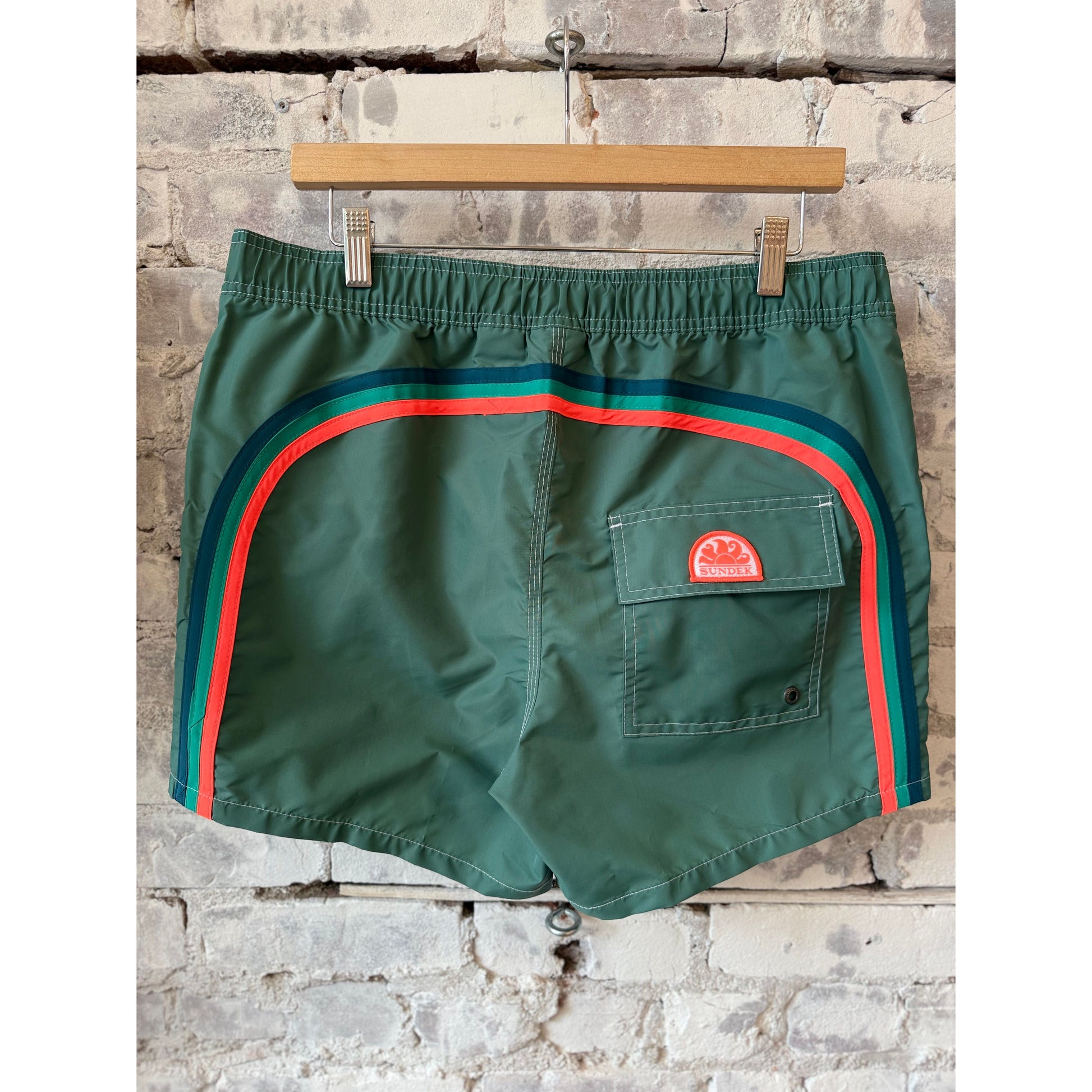 Men's Sundek Taffeta Semi-Elastic Waist Boardshort in camo green, showing the stylish waistband and durable fabric.