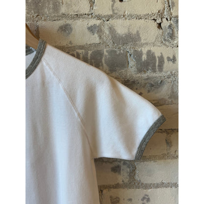 Men's white Kepani Raffy crew neck sweatshirt with long sleeves and ribbed cuffs, casual style and comfortable fit.