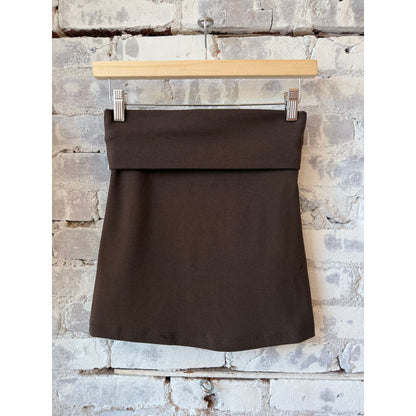 Closed Women's Peplon Top in Maple Brown, stylish women's sleeveless top with a relaxed fit and subtle texture, displayed on a mannequin.